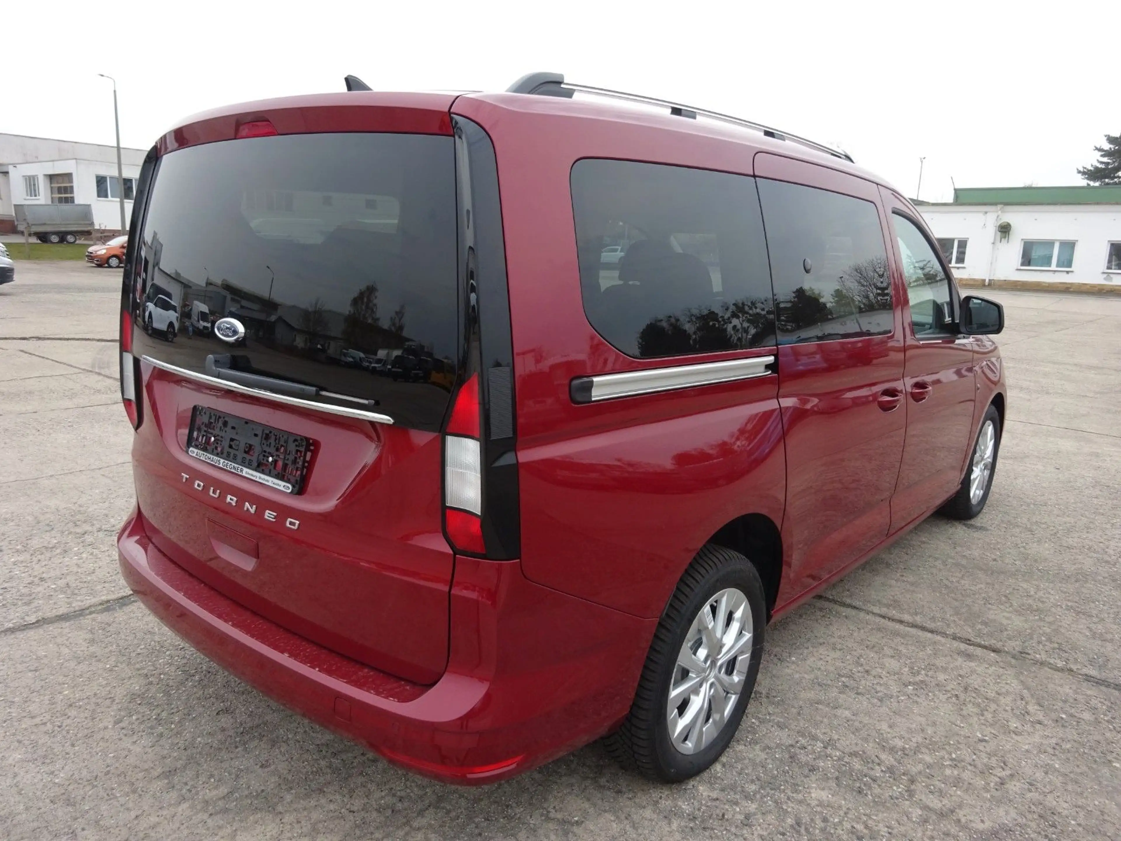 Ford Grand Tourneo Connect Titanium Stdhz LED AHK Nav — photo 8