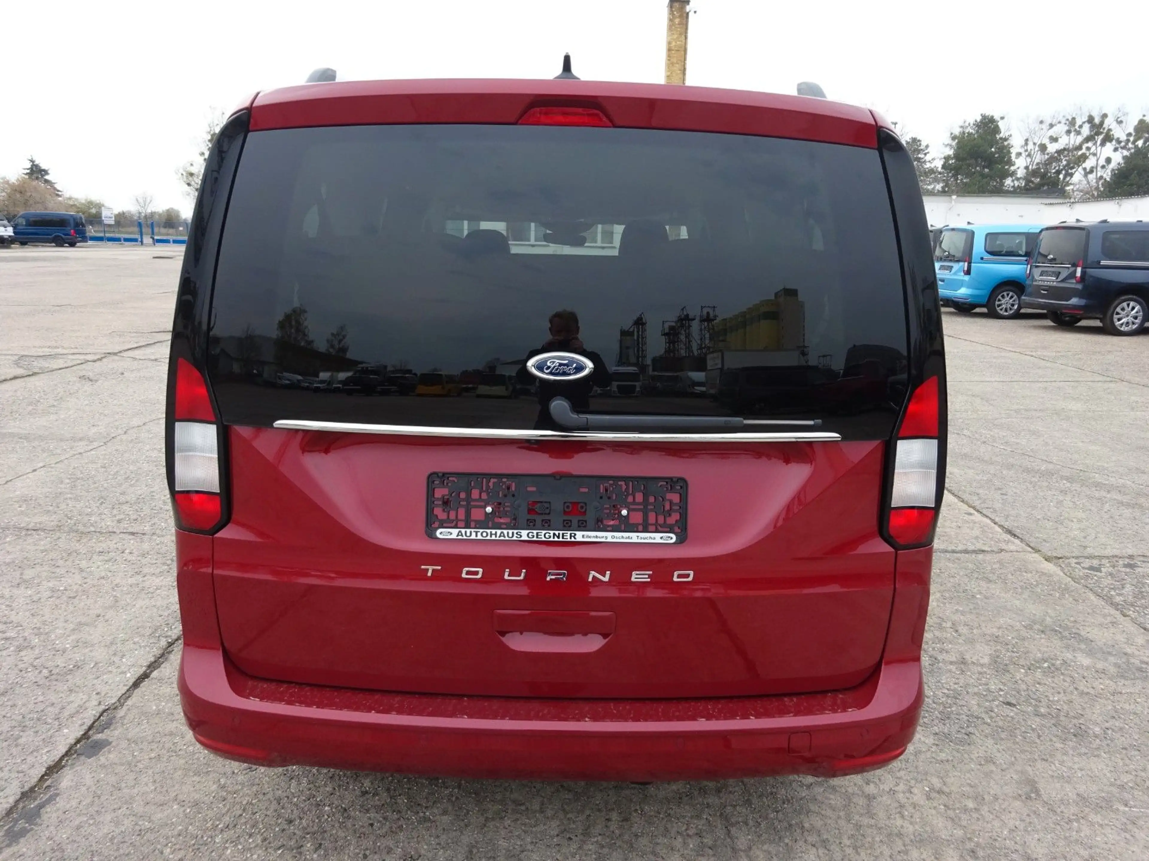 Ford Grand Tourneo Connect Titanium Stdhz LED AHK Nav — photo 5
