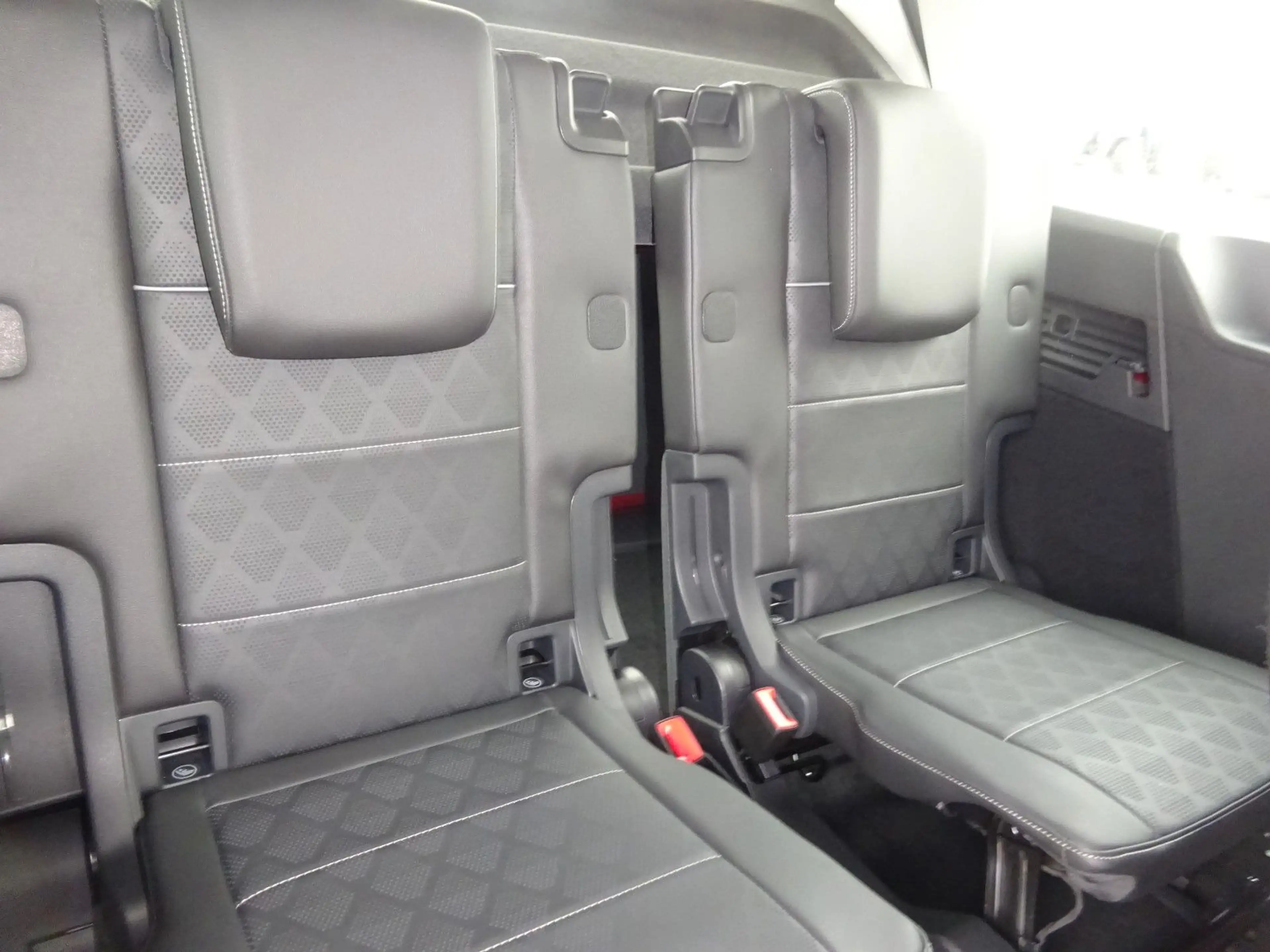 Ford Grand Tourneo Connect Titanium Stdhz LED AHK Nav — photo 15