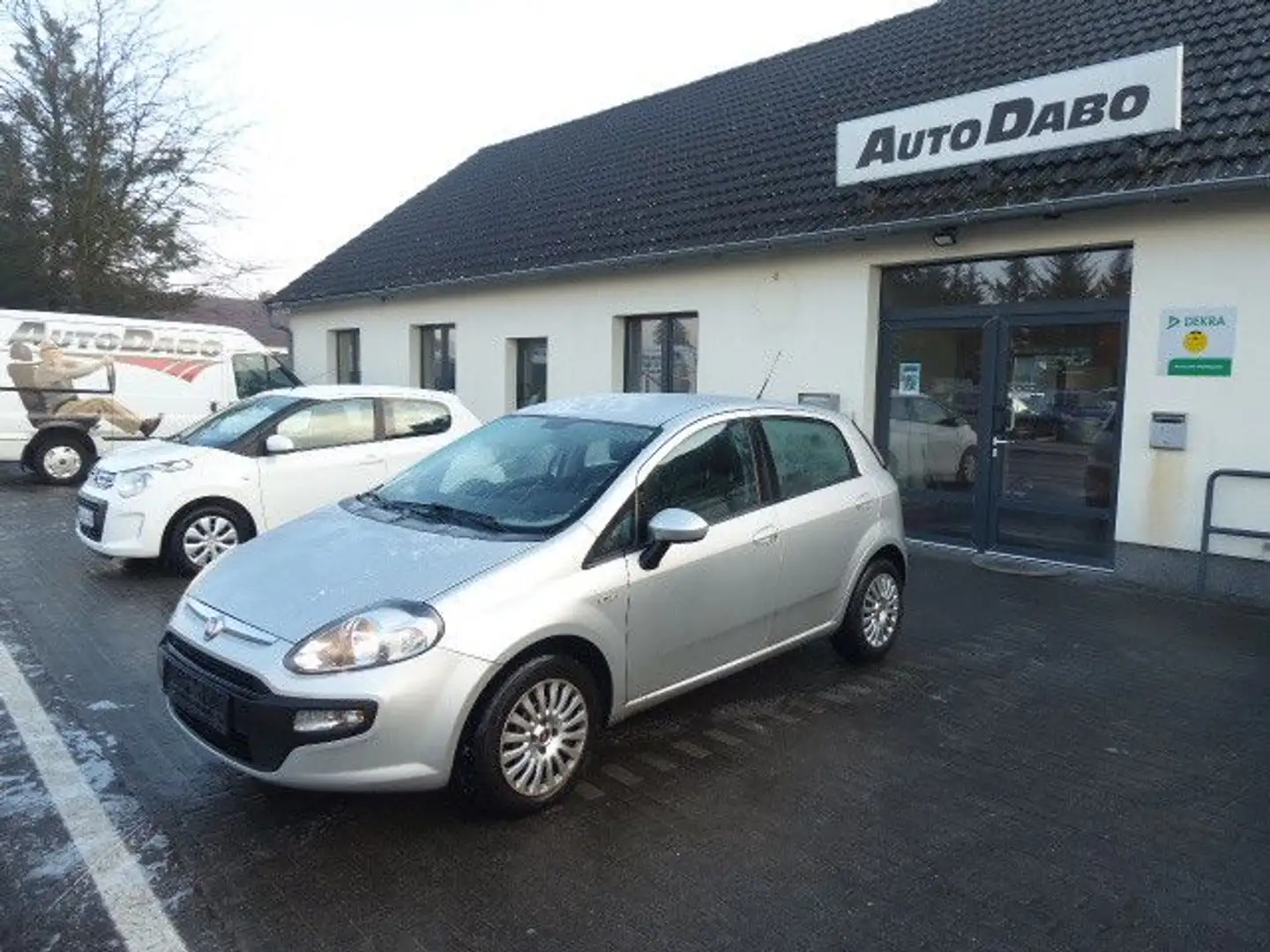 Fiat Punto Evo Dynamic Silber - 1