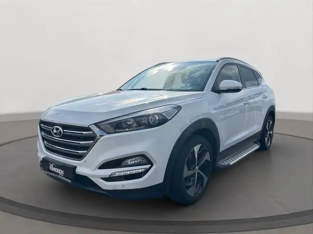 Hyundai TUCSON Style 2WD