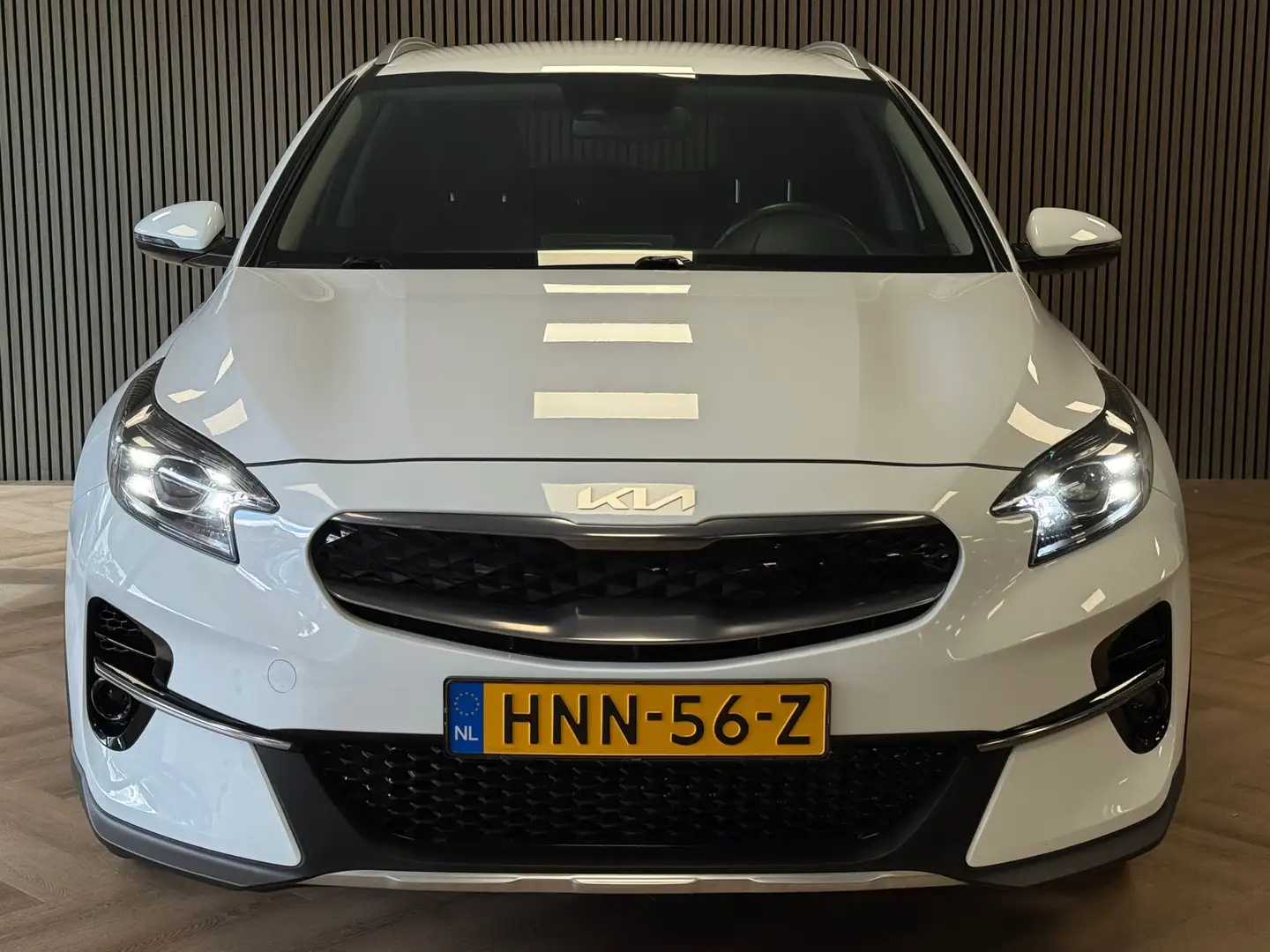 Kia XCeed 1.6 GDi PHEV DynamicPlusLine AUT. LANE ASSIST CRUI Weiß - 2