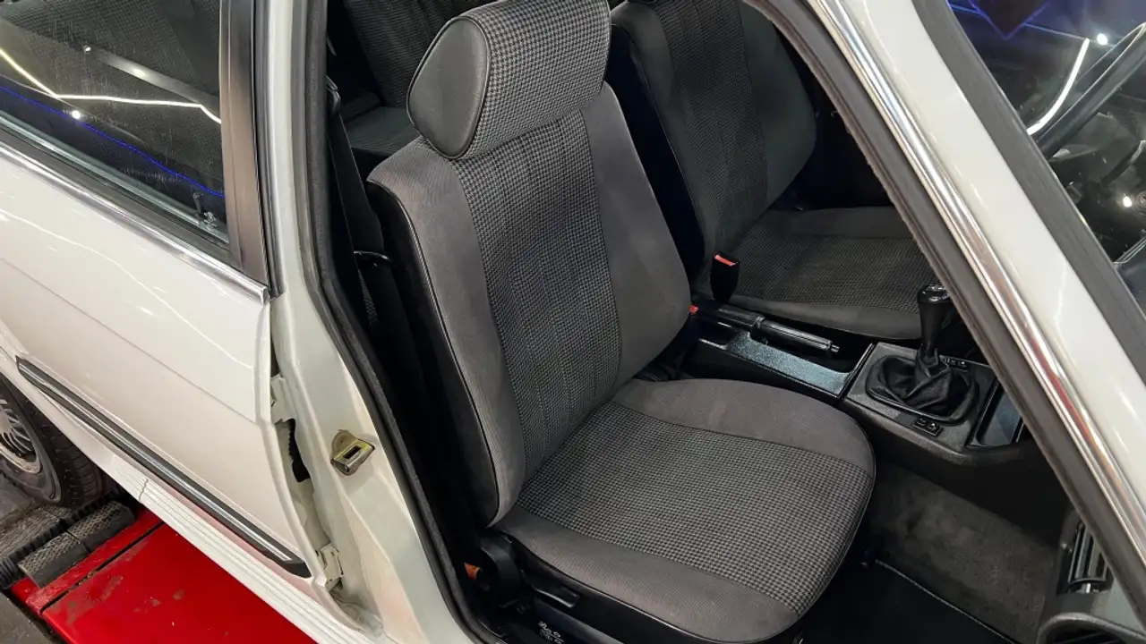 BMW 325iX, foto 7