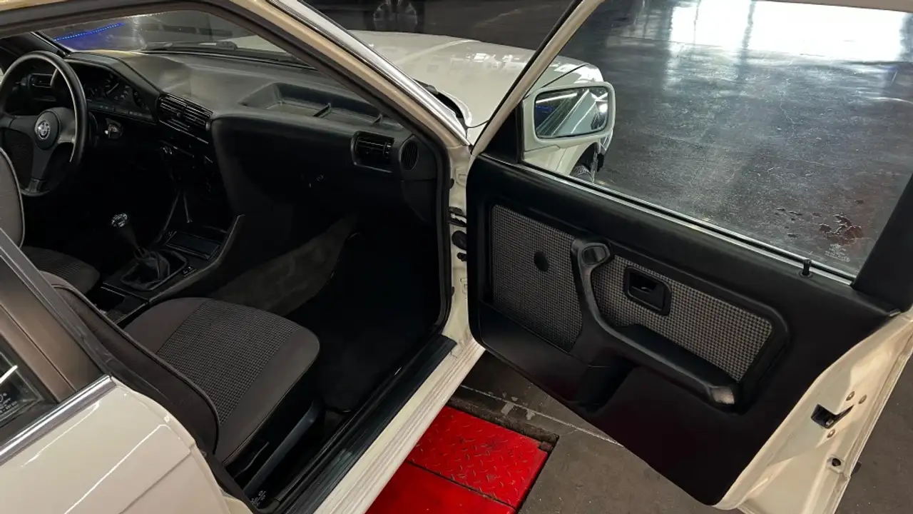 BMW 325iX, foto 5