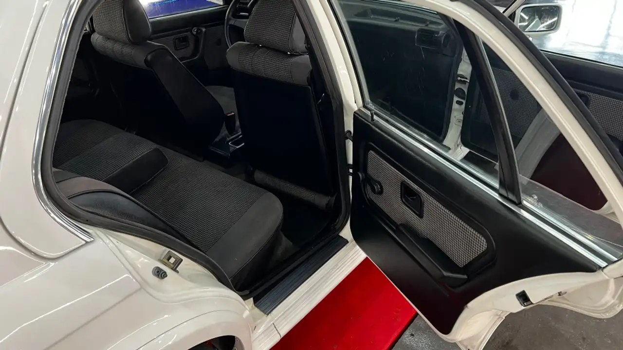 BMW 325iX, foto 6