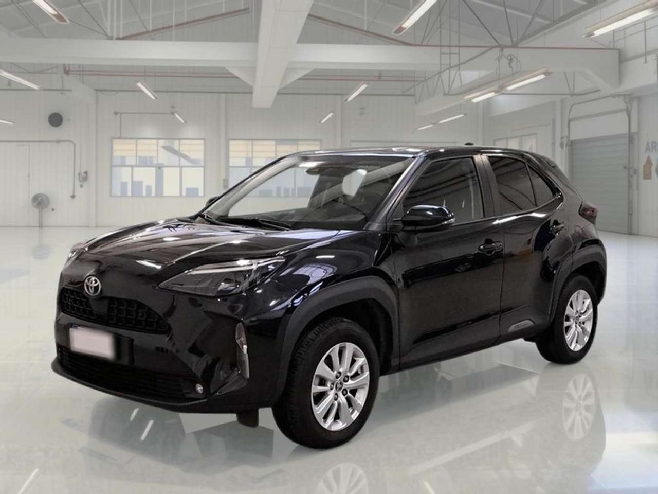 Toyota Yaris Cross 1.5H 92CV E-CVT Business