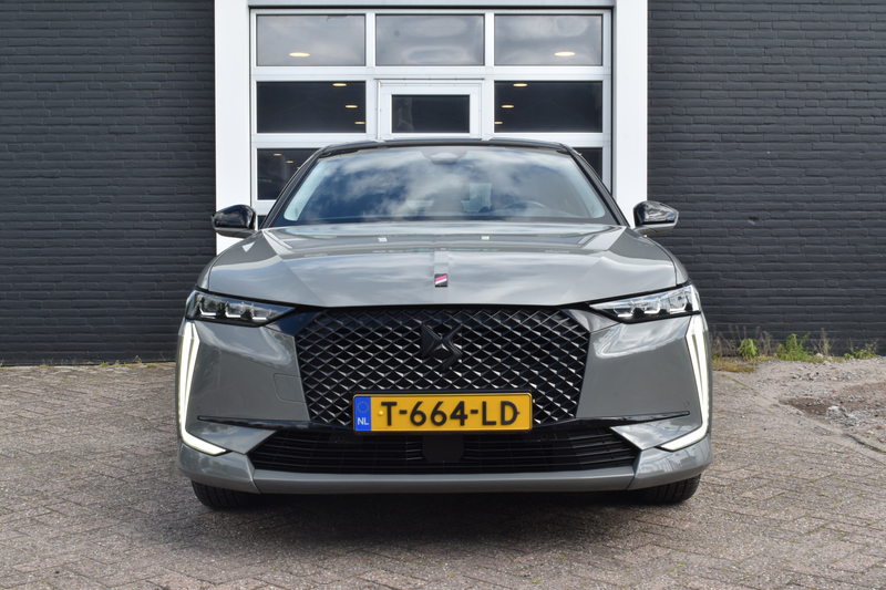 DS Automobiles DS 4 E-Tense Performance Line+ — photo 5