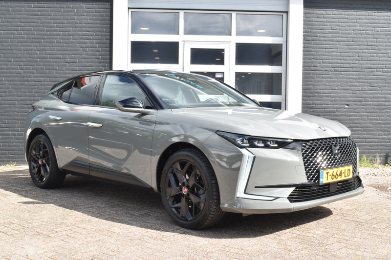 DS Automobiles DS 4 E-Tense Performance Line+ — photo 9