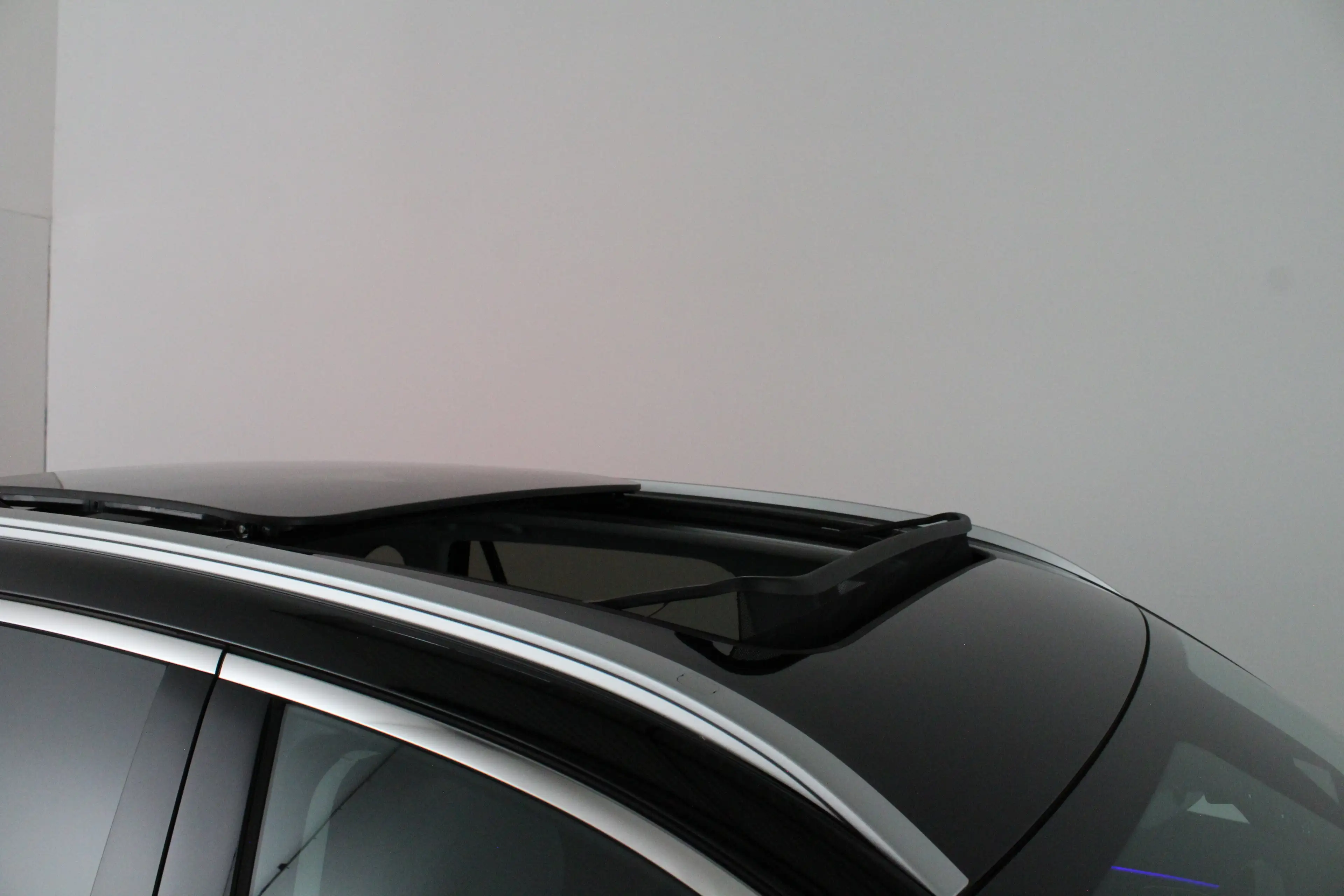 Geely Starray EM-i 1.5 Max+  136km WLTP plug in hybride/Panorama/mas — photo 15