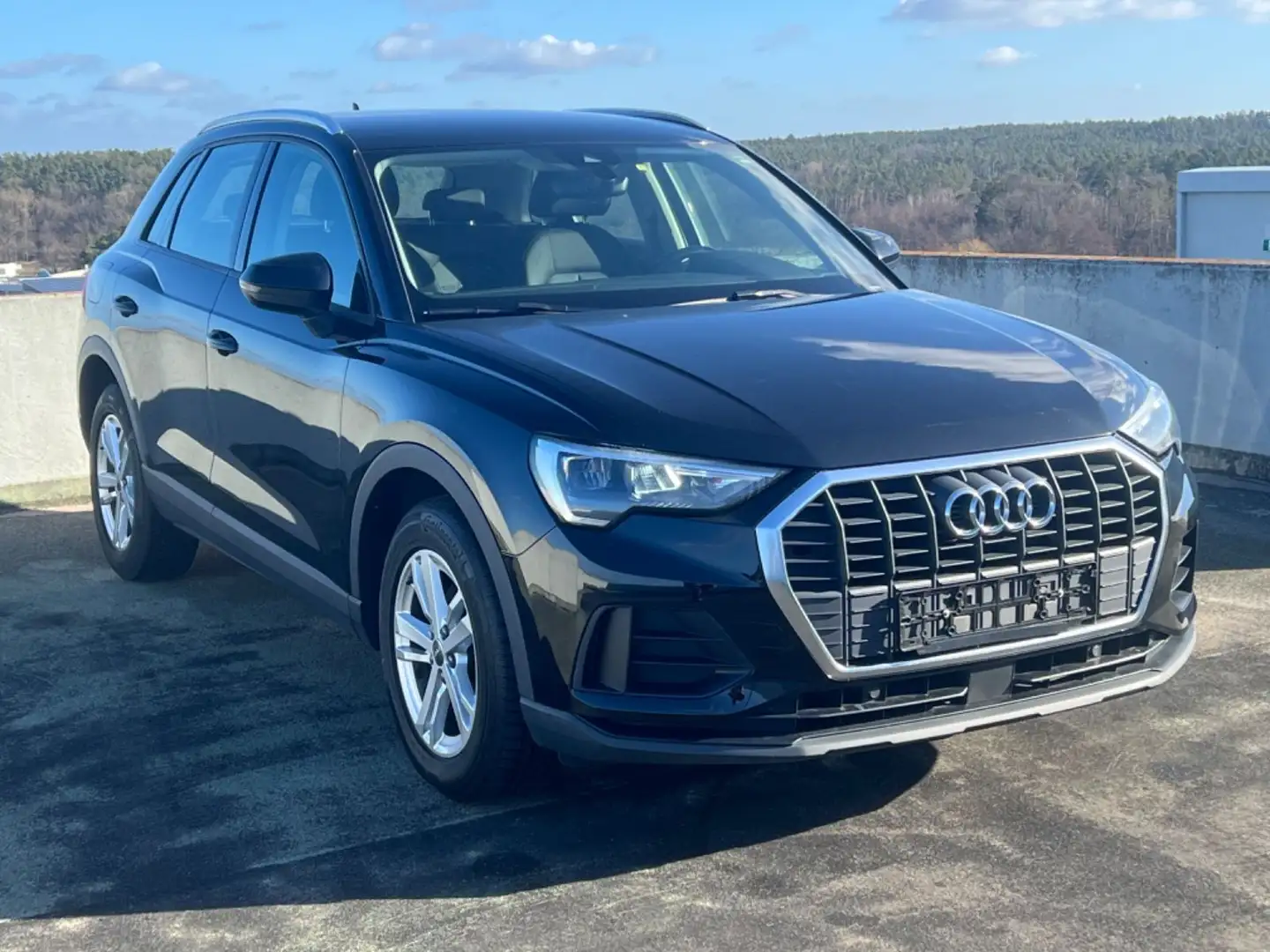 Audi Q3 35TDI S tronic Virtual-CP Navi ACC Lineassist Schwarz - 1