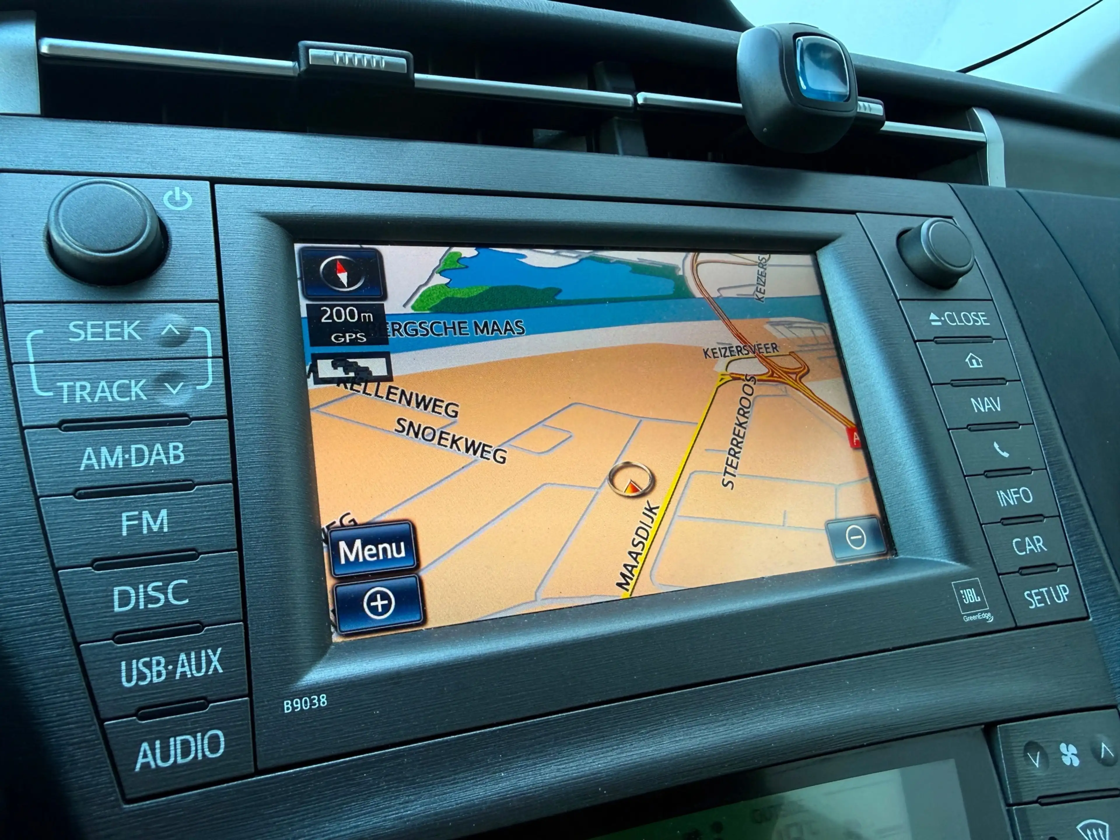 Toyota Prius 1.8 Plug-in Executive Business - Leder - Navi — photo 10