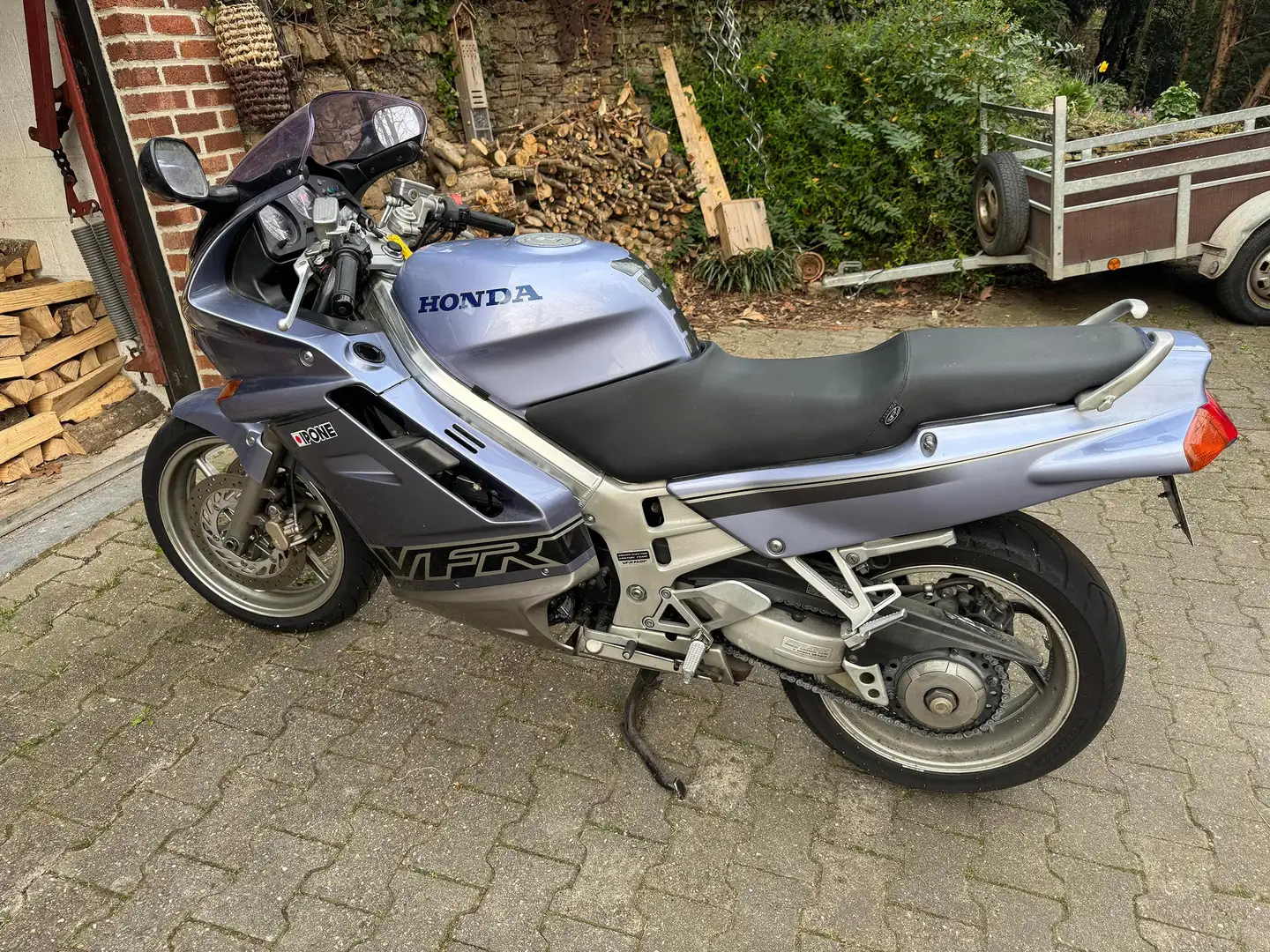 Honda VFR VFR 750F RC36 Blau - 1