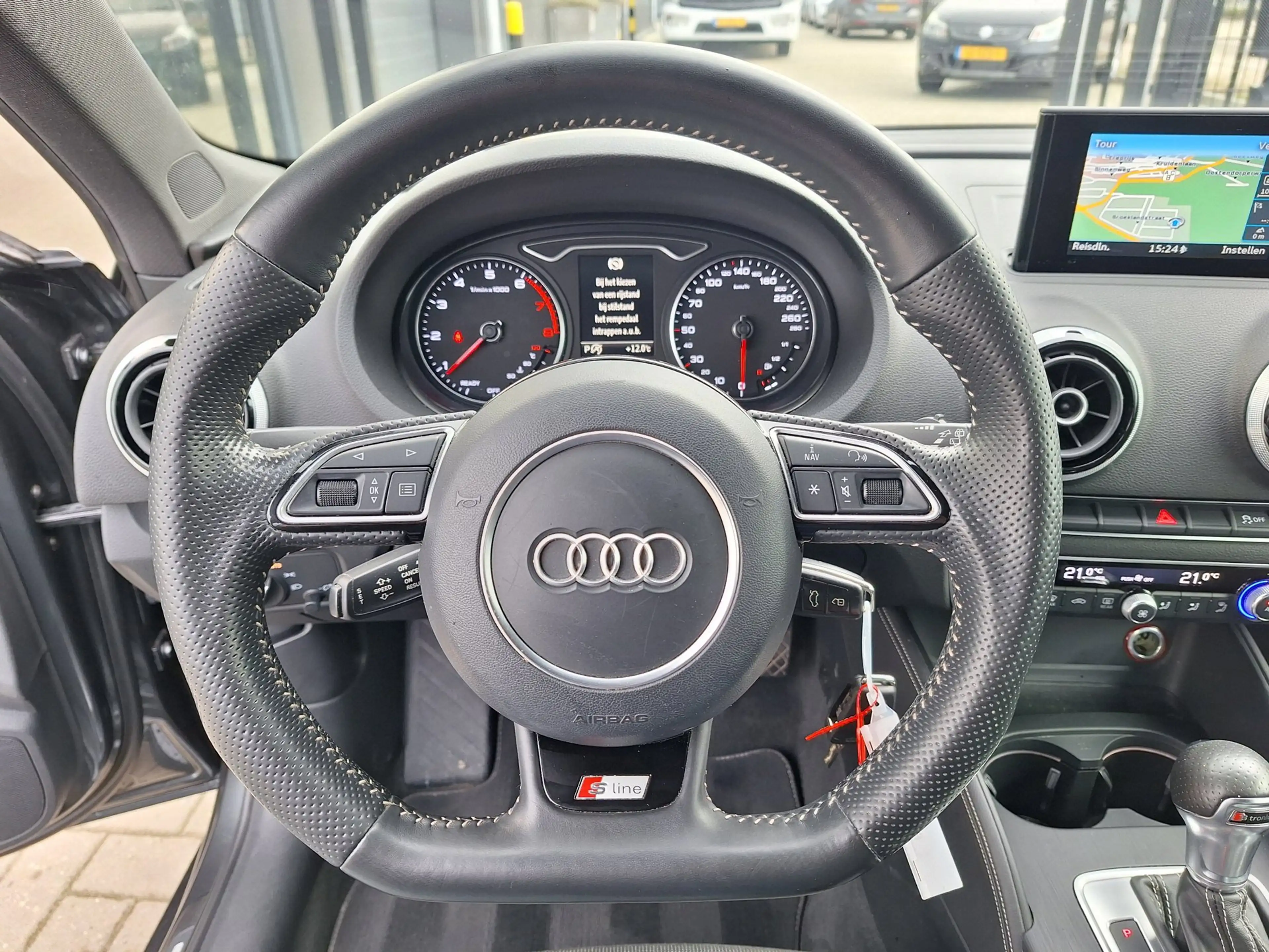 Audi A3 Sportback 1.4 TFSI CoD Adrenalin Sport S-Line NAP — photo 9