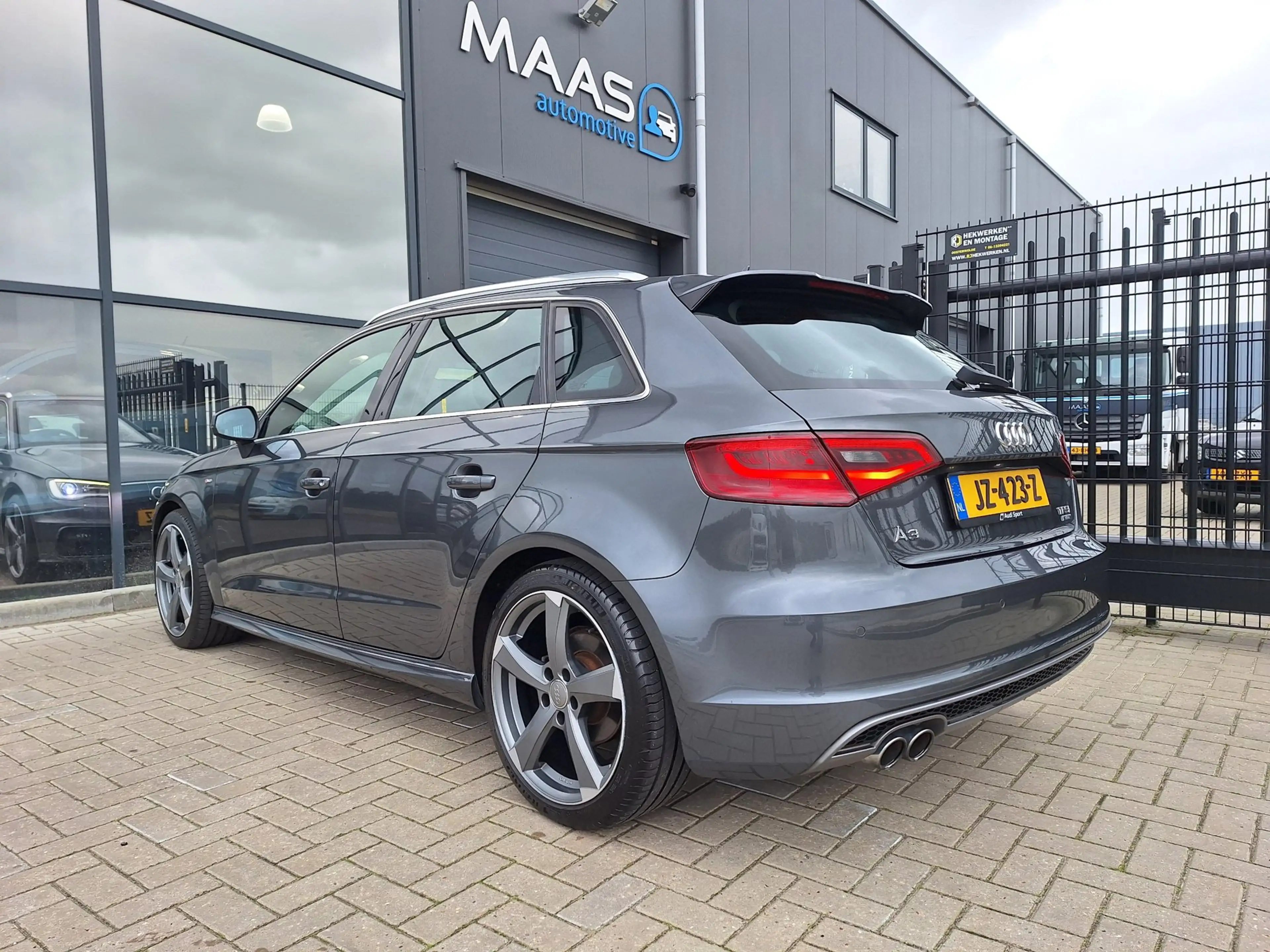 Audi A3 Sportback 1.4 TFSI CoD Adrenalin Sport S-Line NAP — photo 3