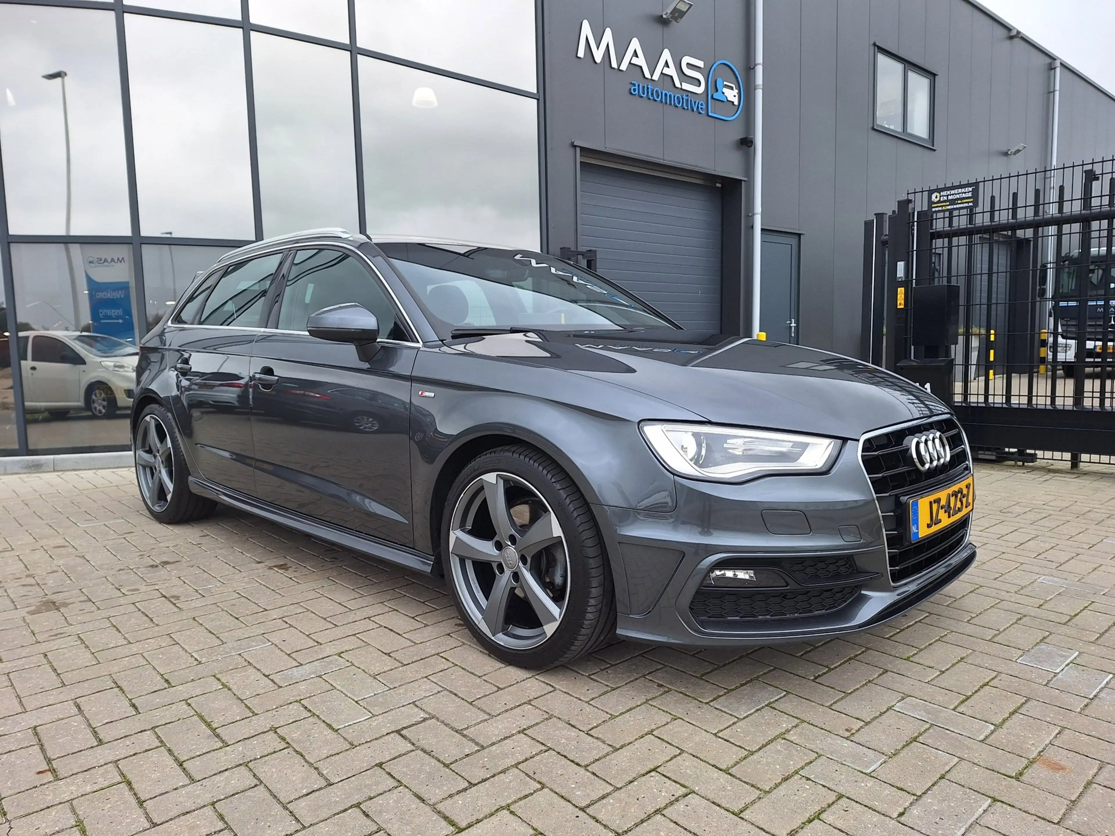 Audi A3 Sportback 1.4 TFSI CoD Adrenalin Sport S-Line NAP — photo 5
