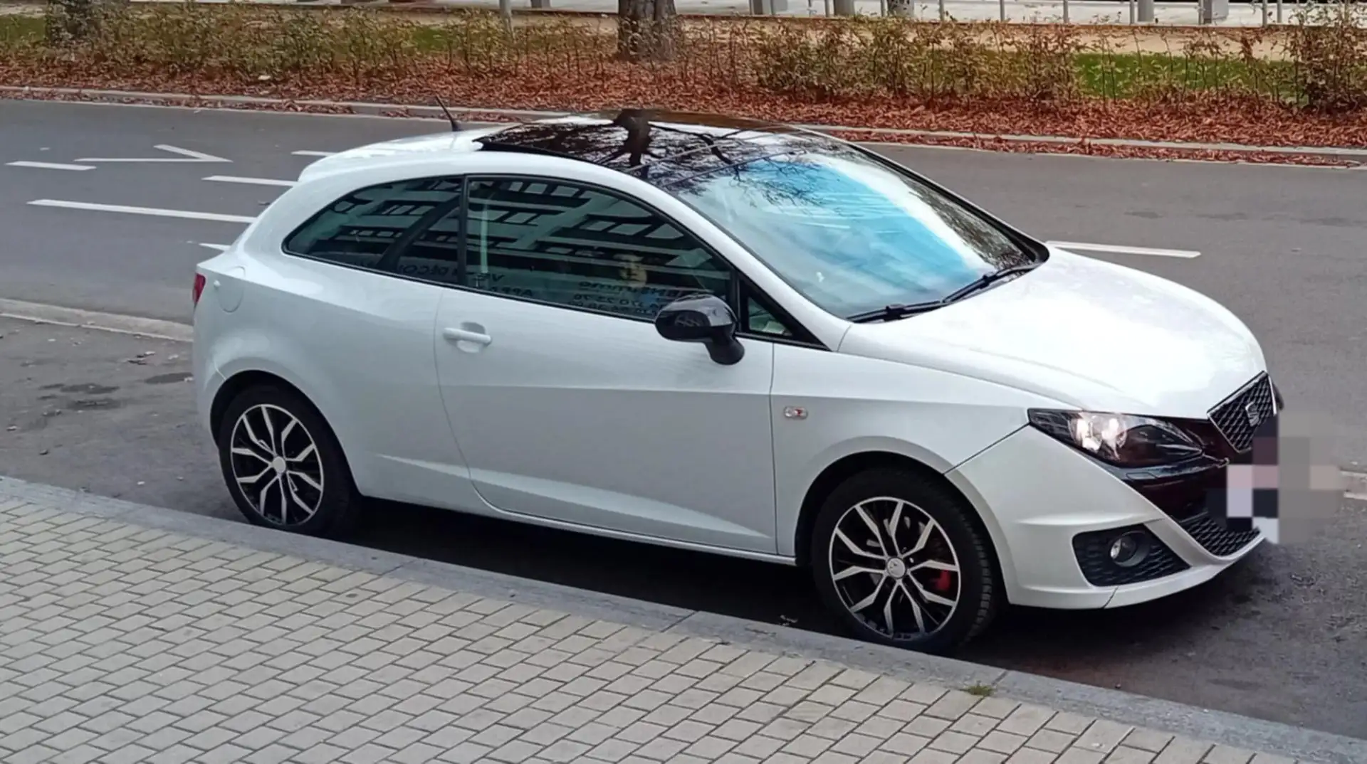 SEAT Ibiza SC 2.0 TDI 143 FAP FR - 1