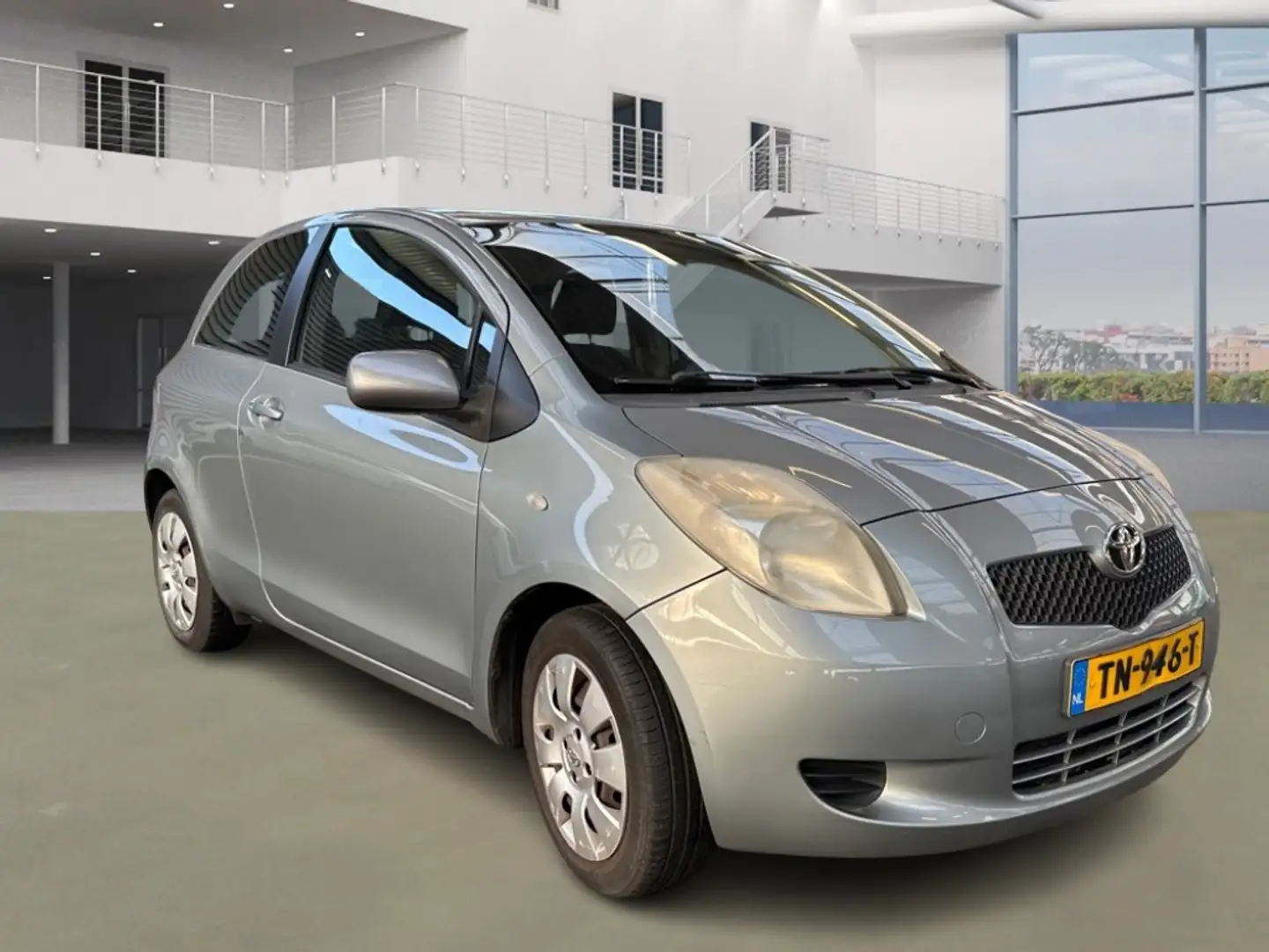 Toyota Yaris 1.3 VVTi Sol MMT/AUTOMAAT Azul - 2
