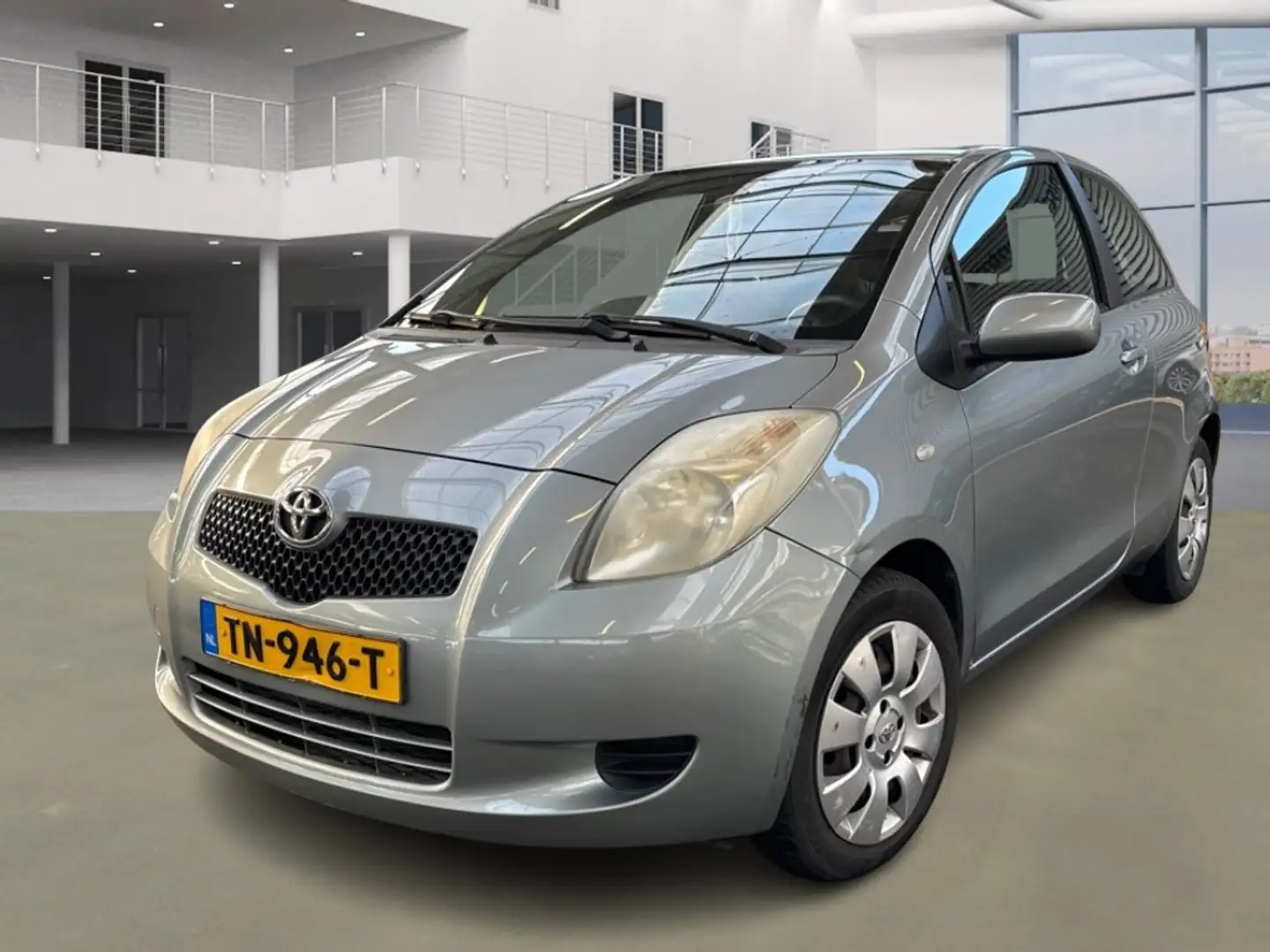 Toyota Yaris 1.3 VVTi Sol MMT/AUTOMAAT Azul - 1