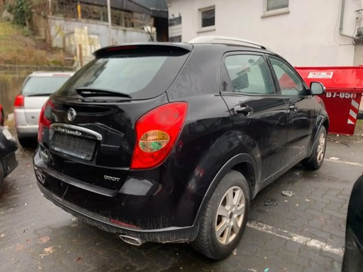 SsangYong Korando Crystal 4x2*KLIMA*TEMPOMAT* Noir - 2