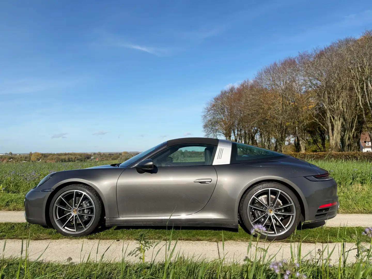 Porsche Targa Targa 4 (992) Šedá - 1
