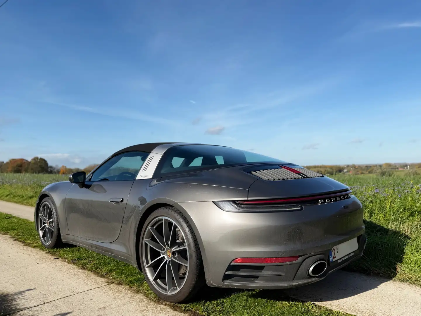 Porsche Targa Targa 4 (992) Šedá - 2