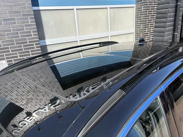 Lynk & Co 01 view 8