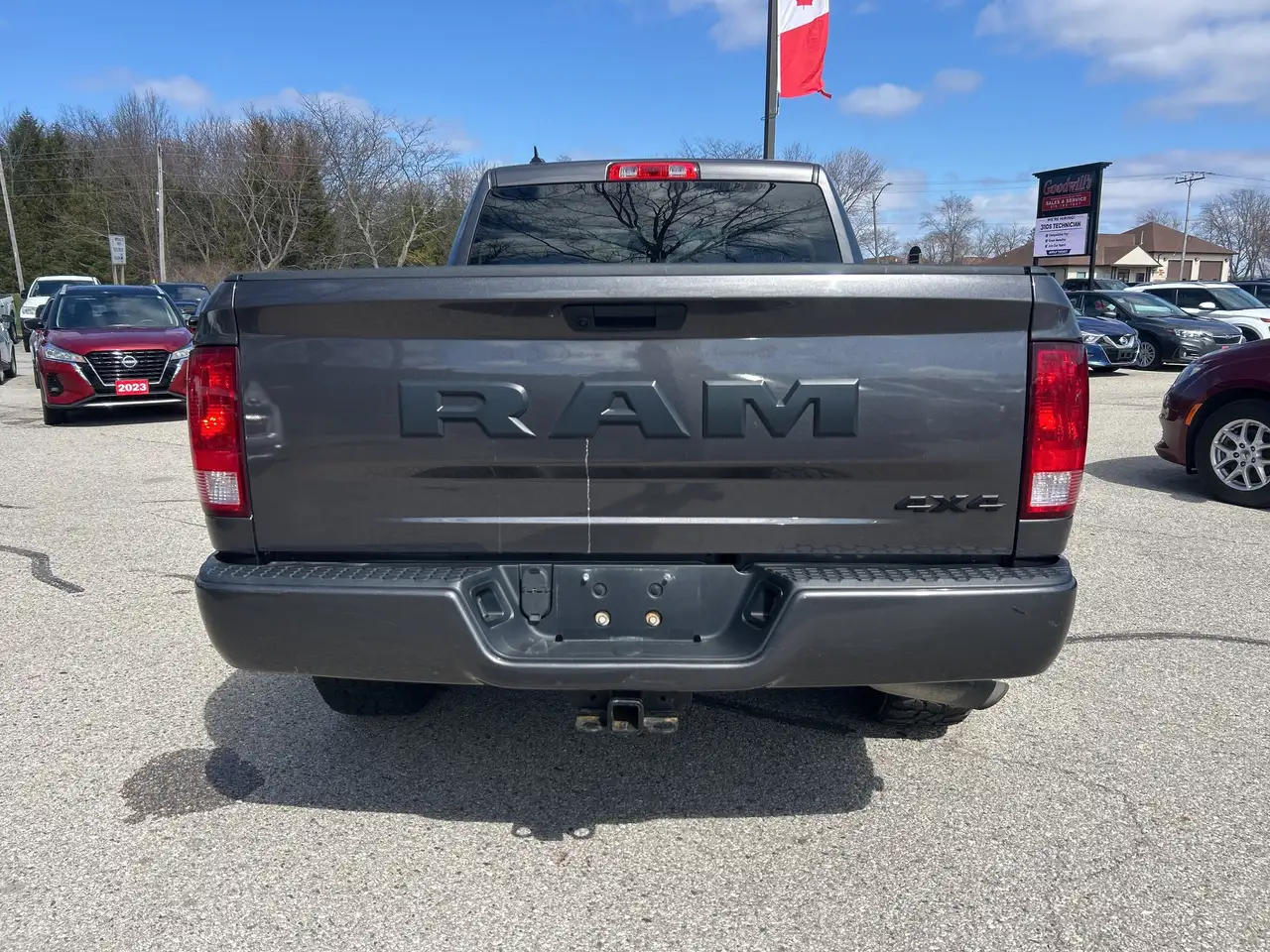 RAM 1500 снимка RAM 1500