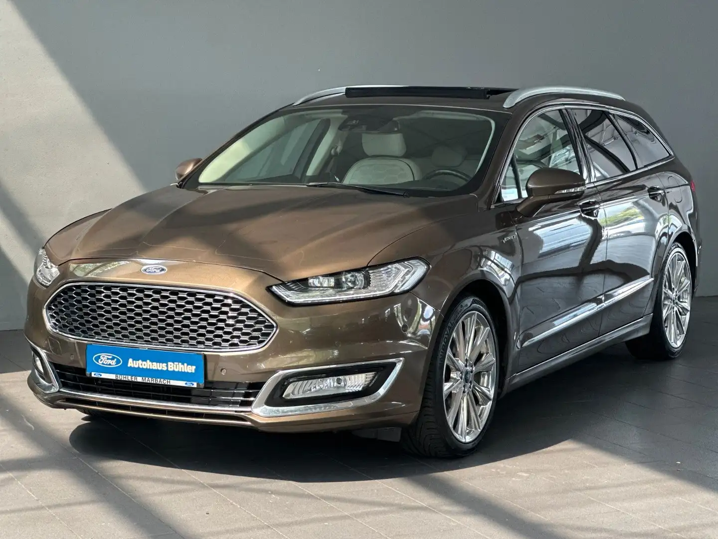 Ford Mondeo Turnier Vignale #ACC #NAVI #AHK #PANO Argent - 1