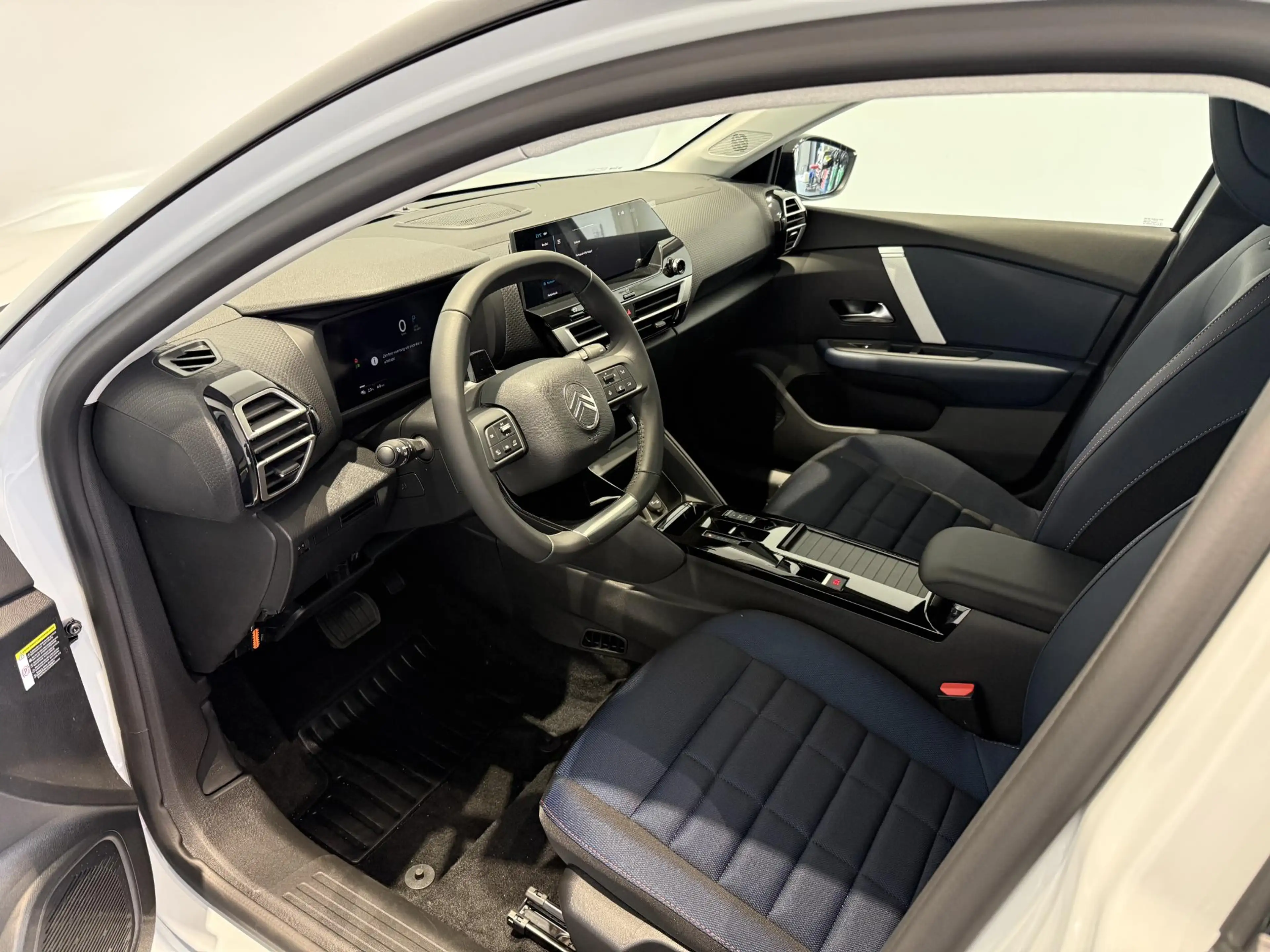 Citroen E-C4 Electric Plus 156pk Extended range 54 kWh | APPLE CARPLAY & — photo 7