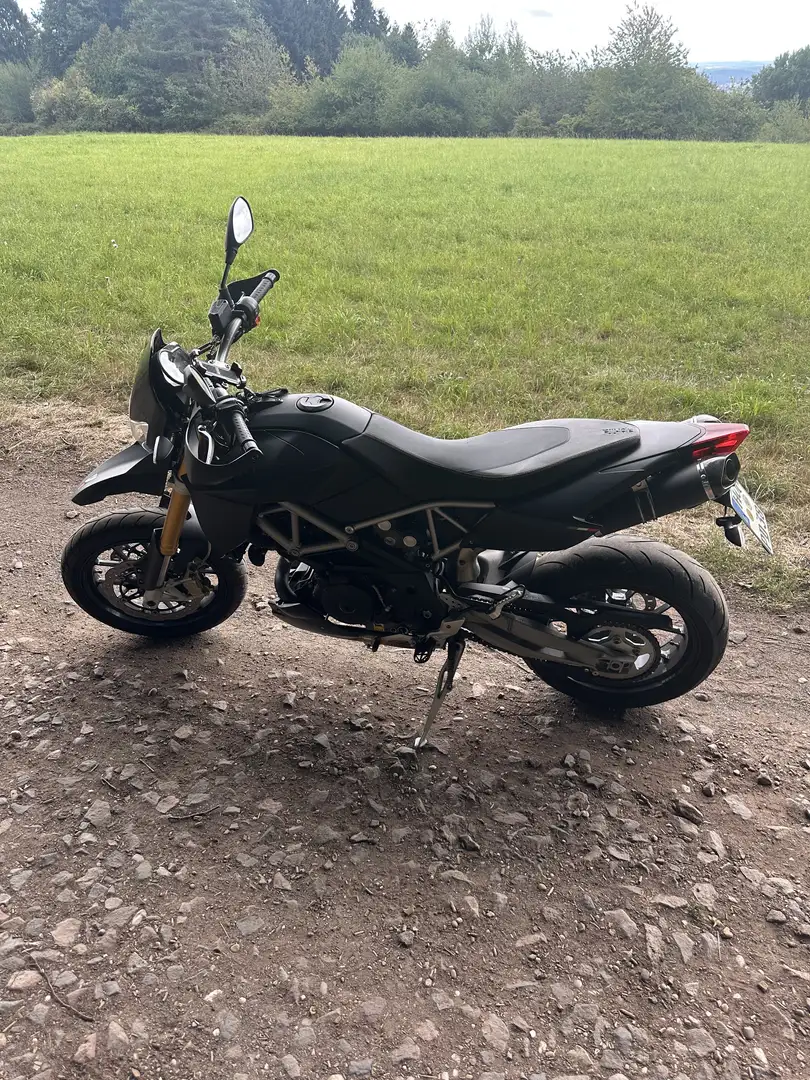 Aprilia Dorsoduro Czarny - 1