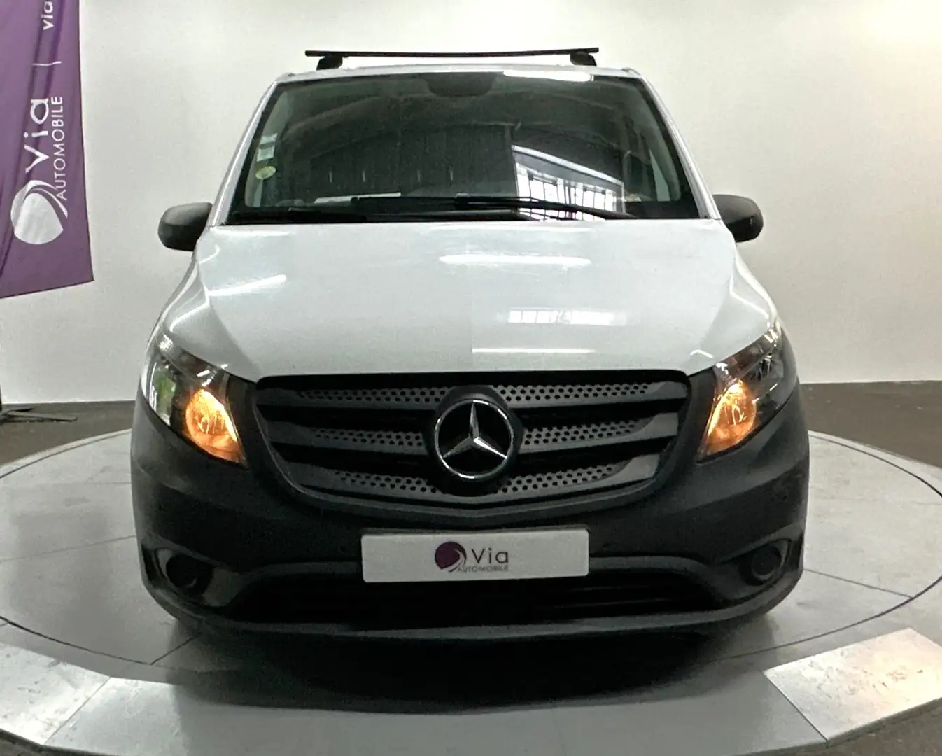 Mercedes-Benz Vito 111 CDI LONG PRO / Entretien Disponible White - 2