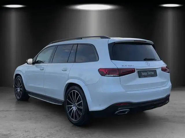 Mercedes-Benz GLS Class view 3
