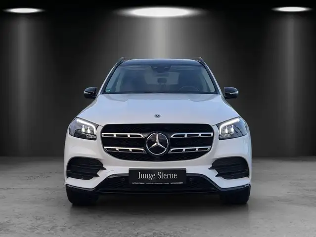 Mercedes-Benz GLS Class view 6