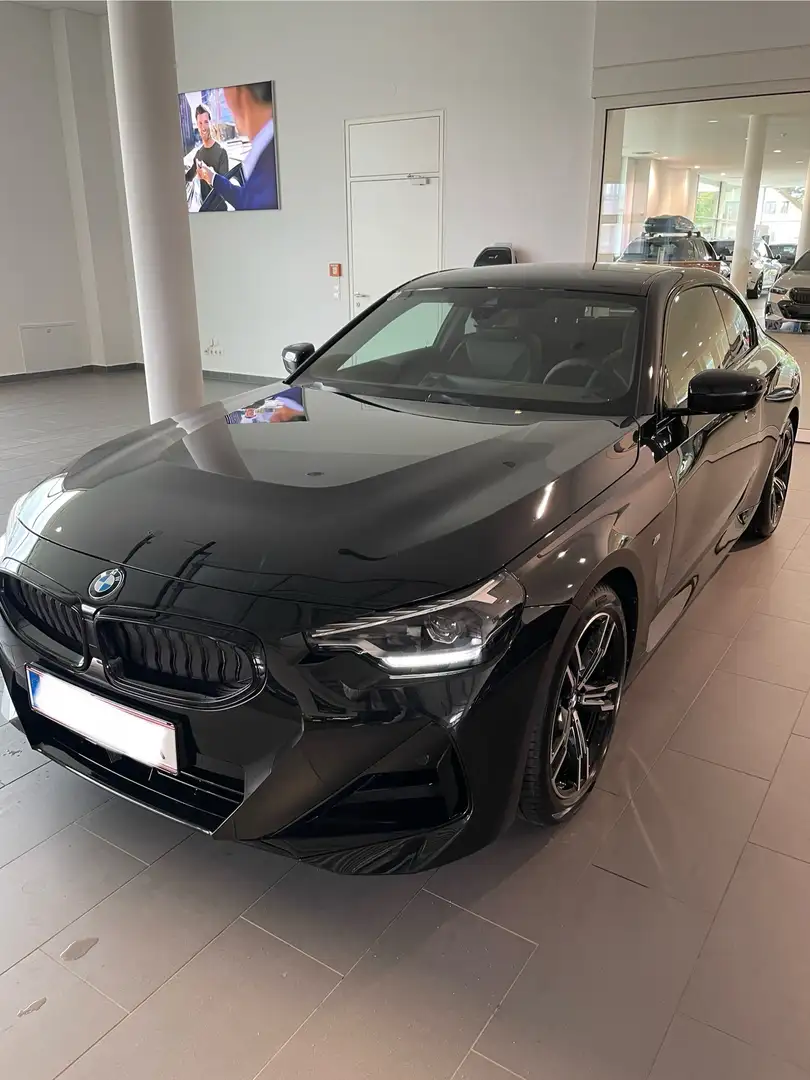 BMW 220 220i Coupé M Sport Aut. - 1