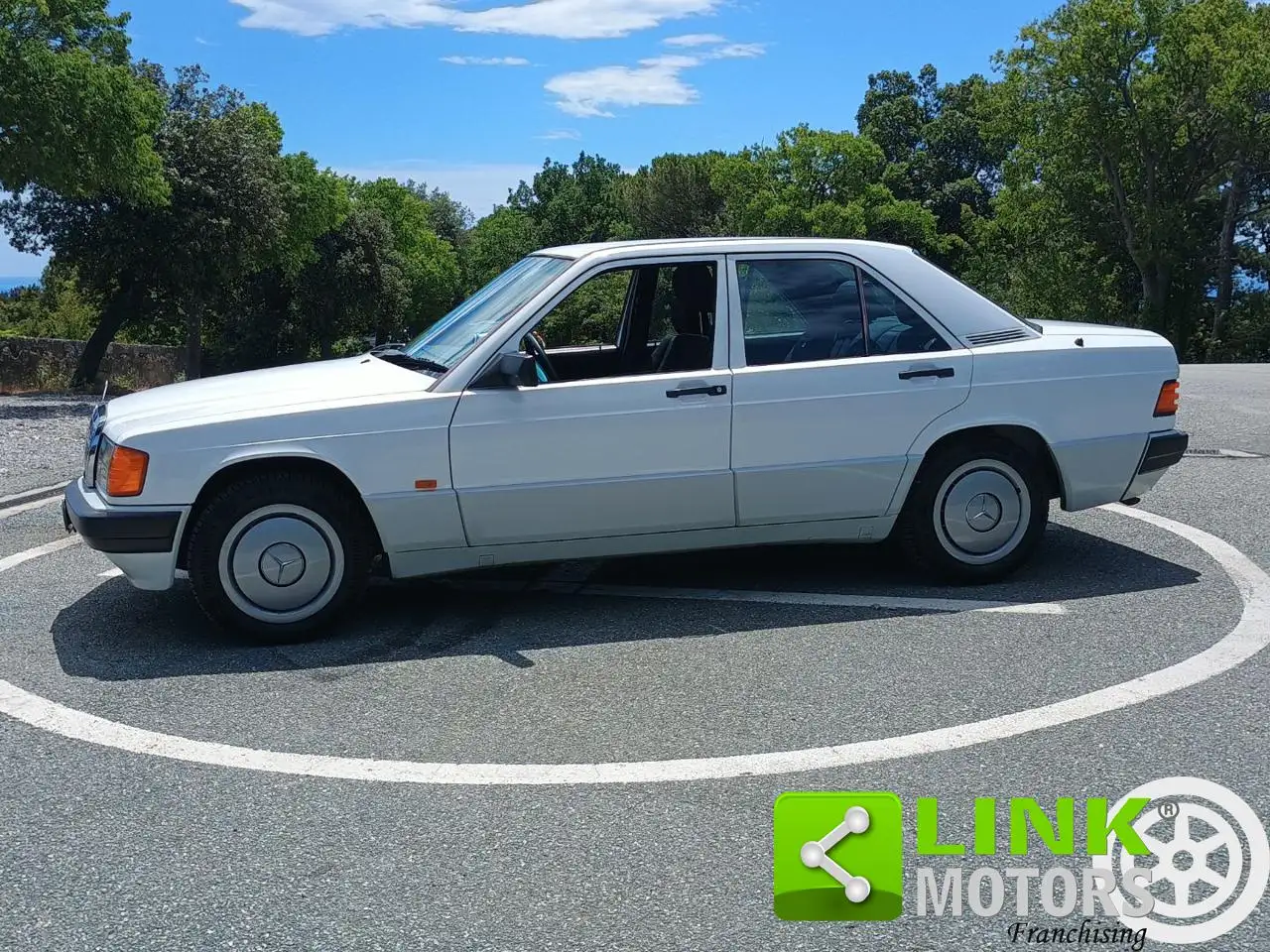 Mercedes-Benz 190 2.0 E, foto 4