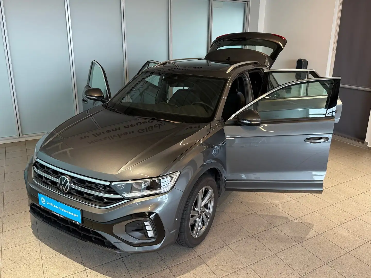 Volkswagen T-Roc 1.5 TSI R-Line Elektr. Heckklappe, LED, ACC Grijs - 2