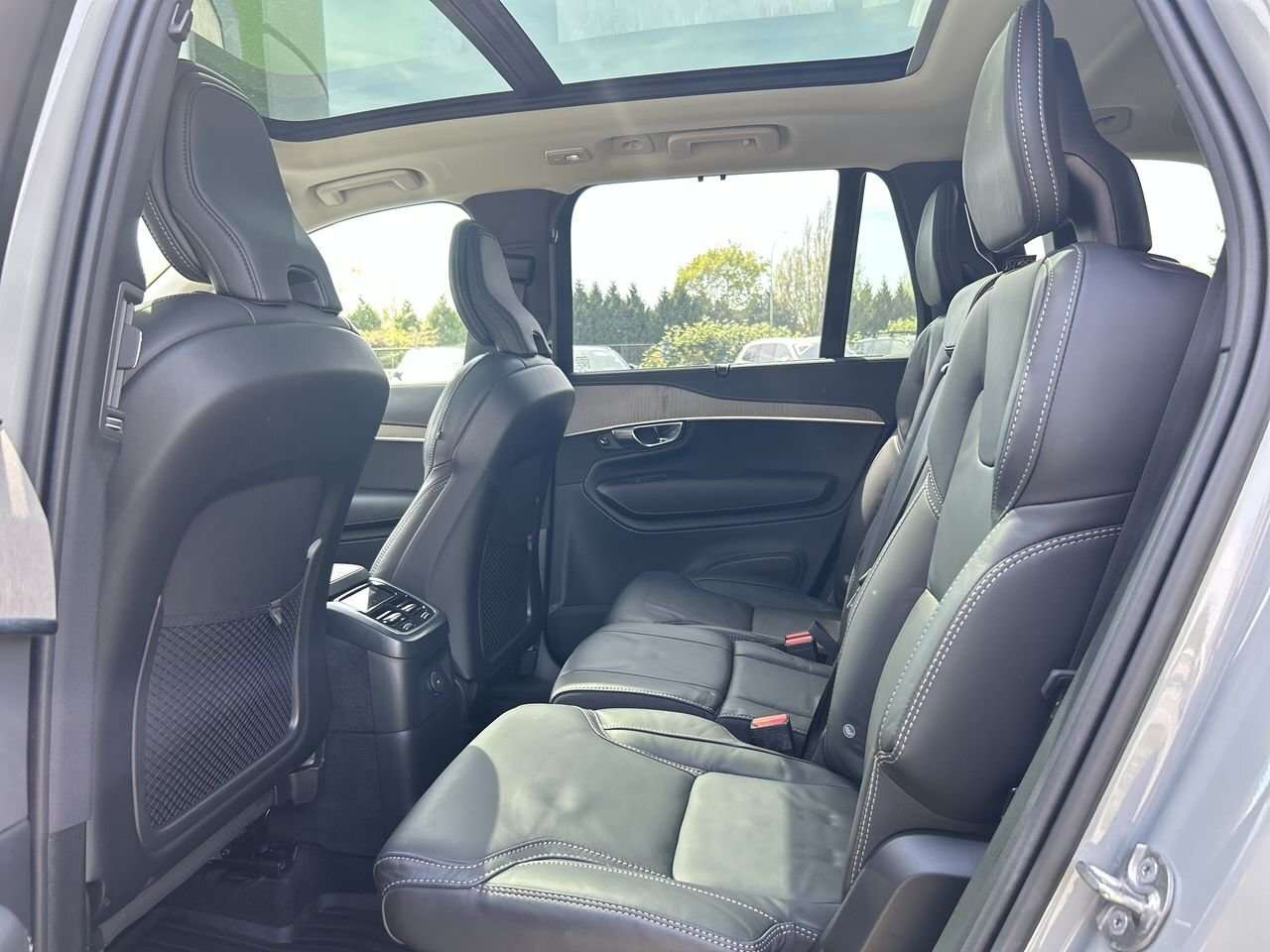 2025 Volvo XC90 Ultra Bright Theme Local Trade | Accident-Free | H thumb 30