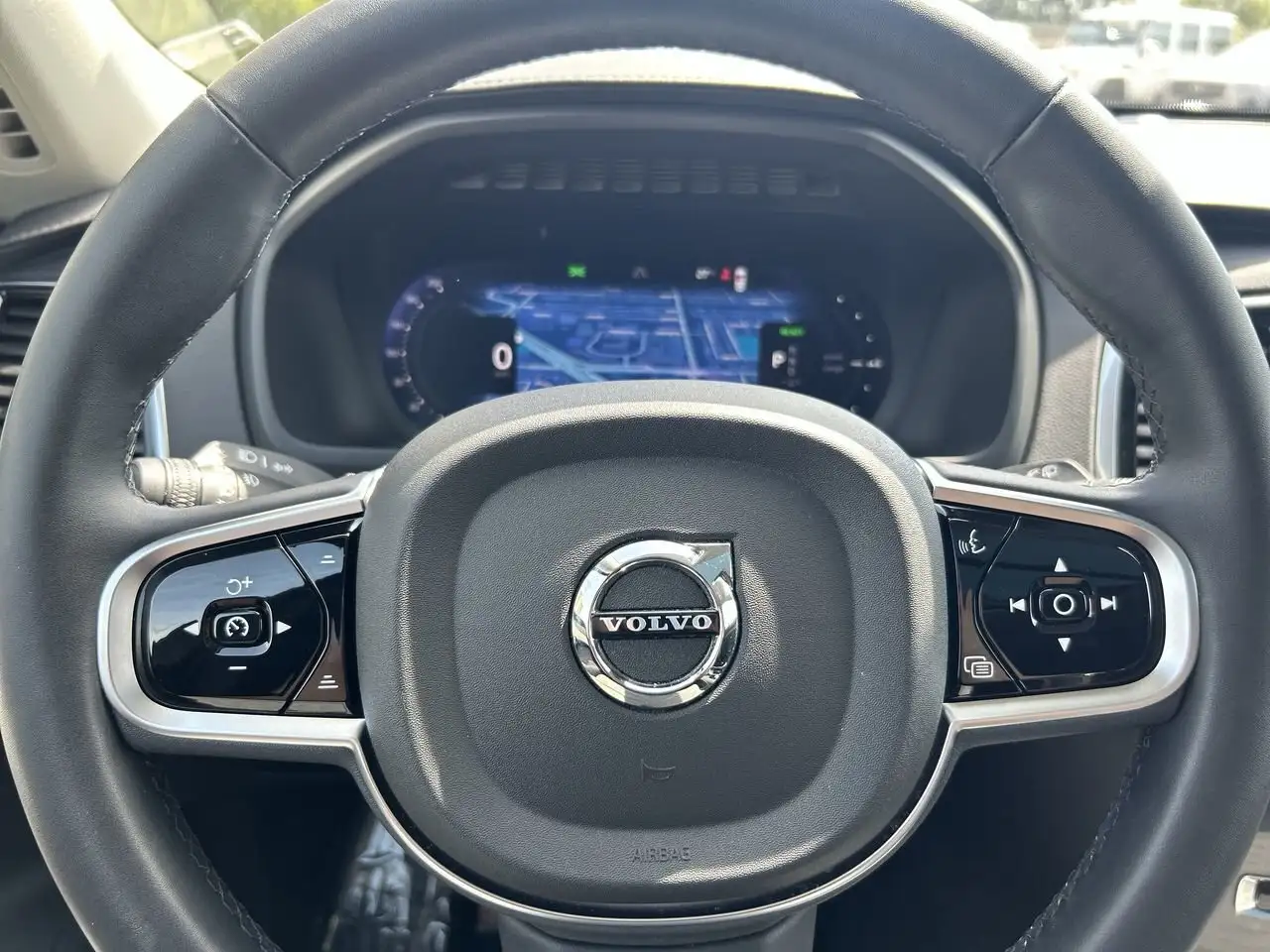 Volvo XC90 снимка Volvo XC90