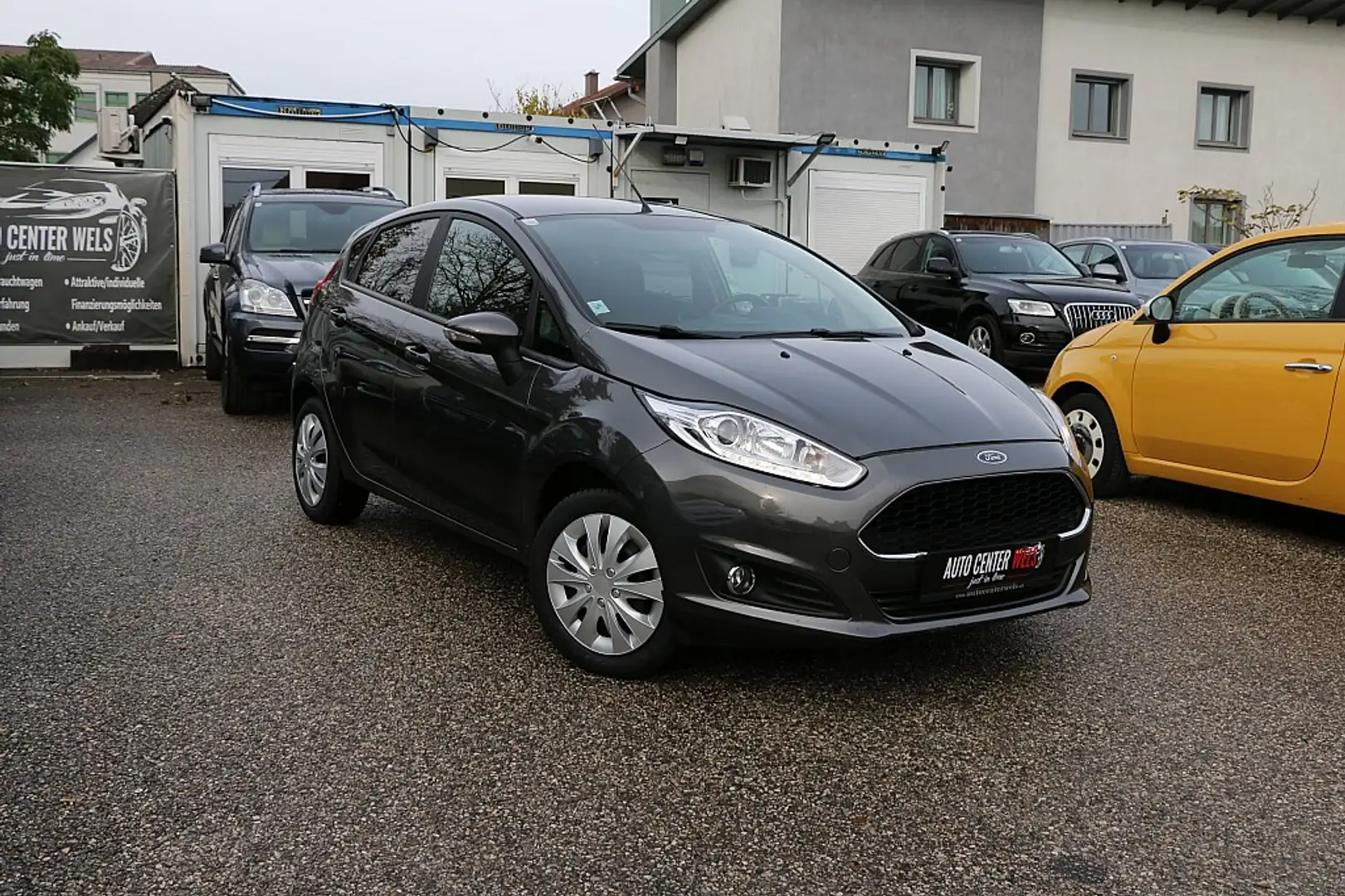 Ford Fiesta Trend 1,0 Start/Stop Grau - 1