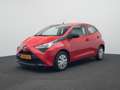 Toyota Aygo 1.0 VVT-i x-fun Rood - thumbnail 47
