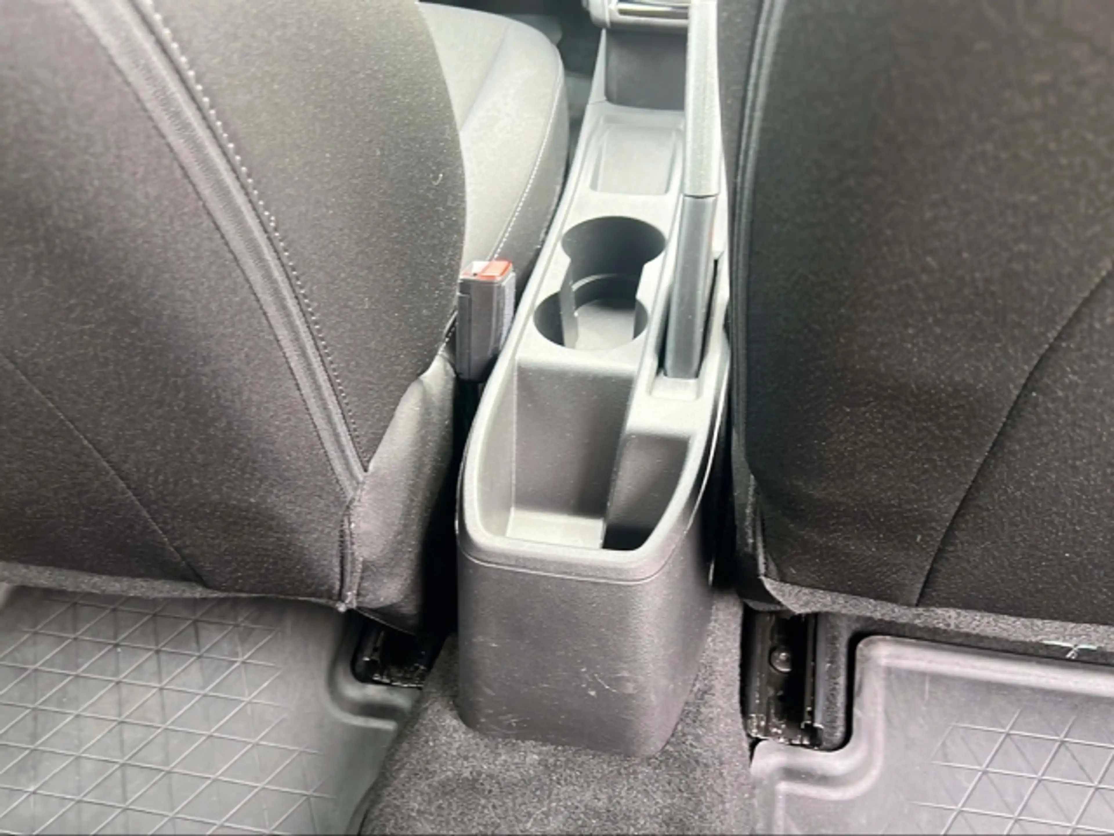 Renault Clio Life SCe 65 — photo 15