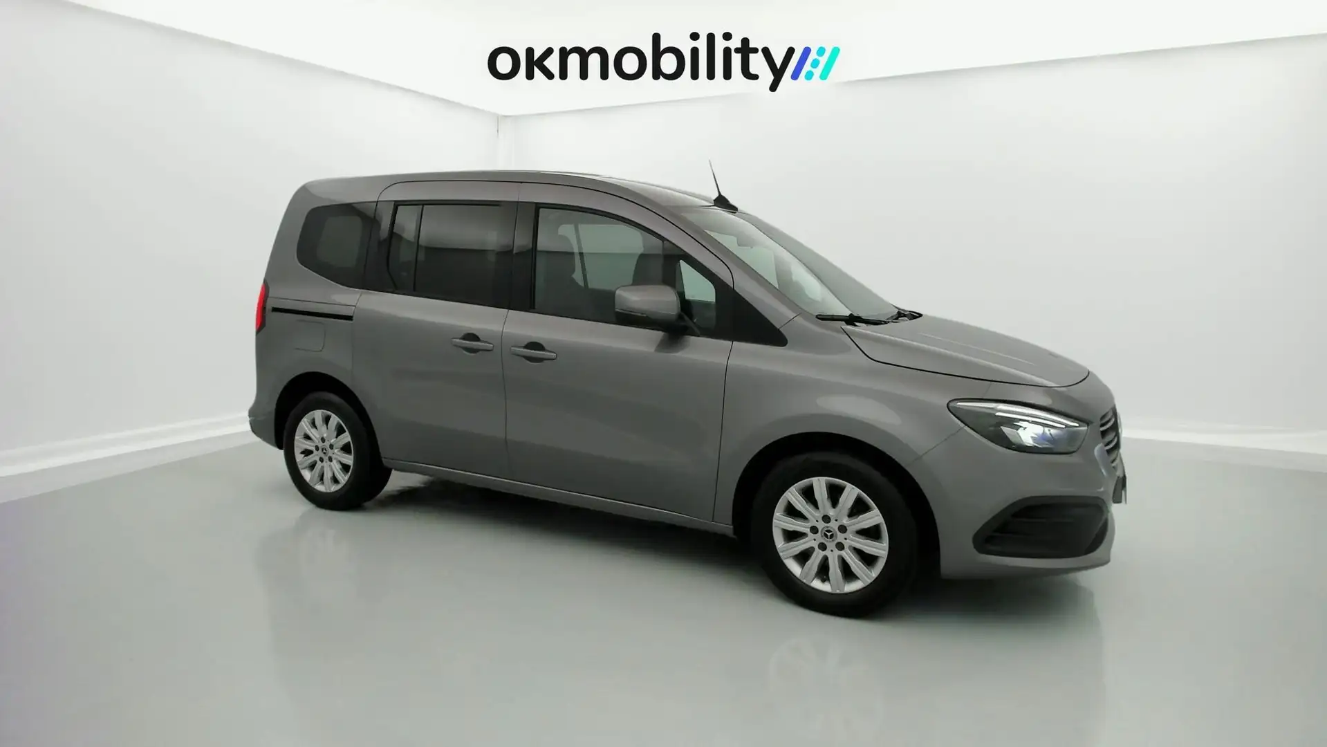 Mercedes-Benz T-Class 160d Plateado - 2