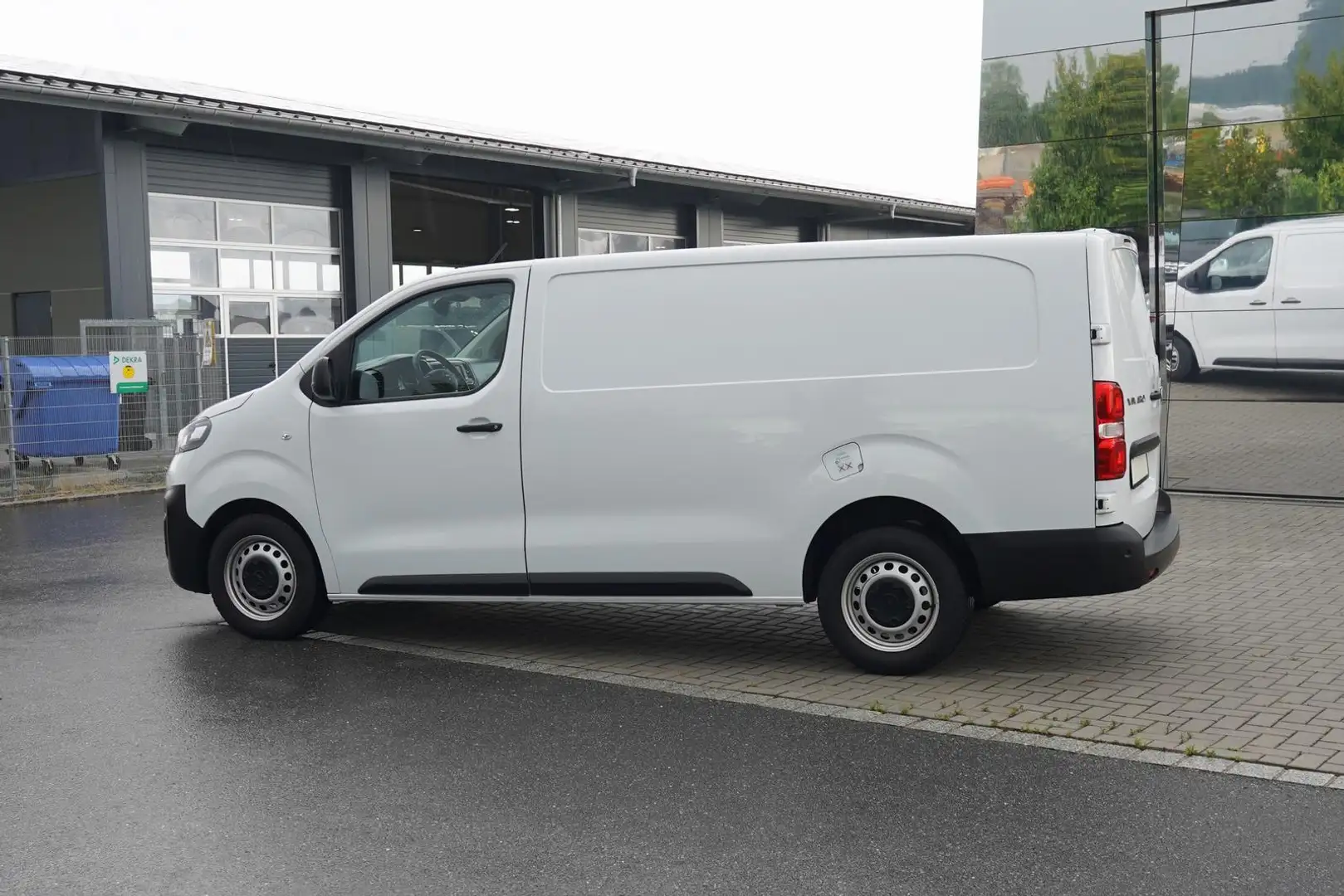 Opel VIVARO C Edition L 2.0 DIESEL 144 PS NAVI Weiß - 2