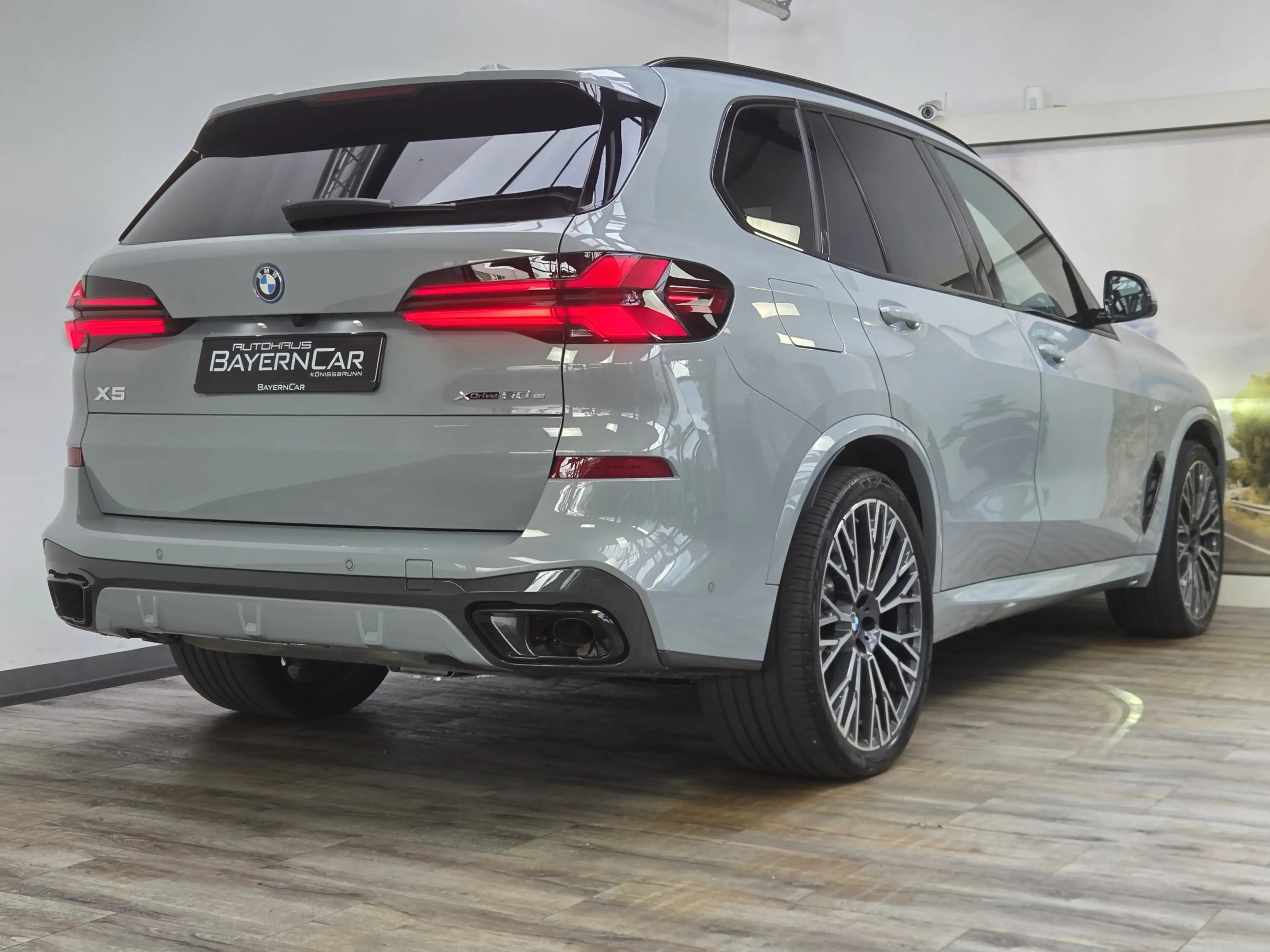 BMW X5 xDr50e M Sport Pro 22Zoll Pano Sitzlüft. AHK — photo 6