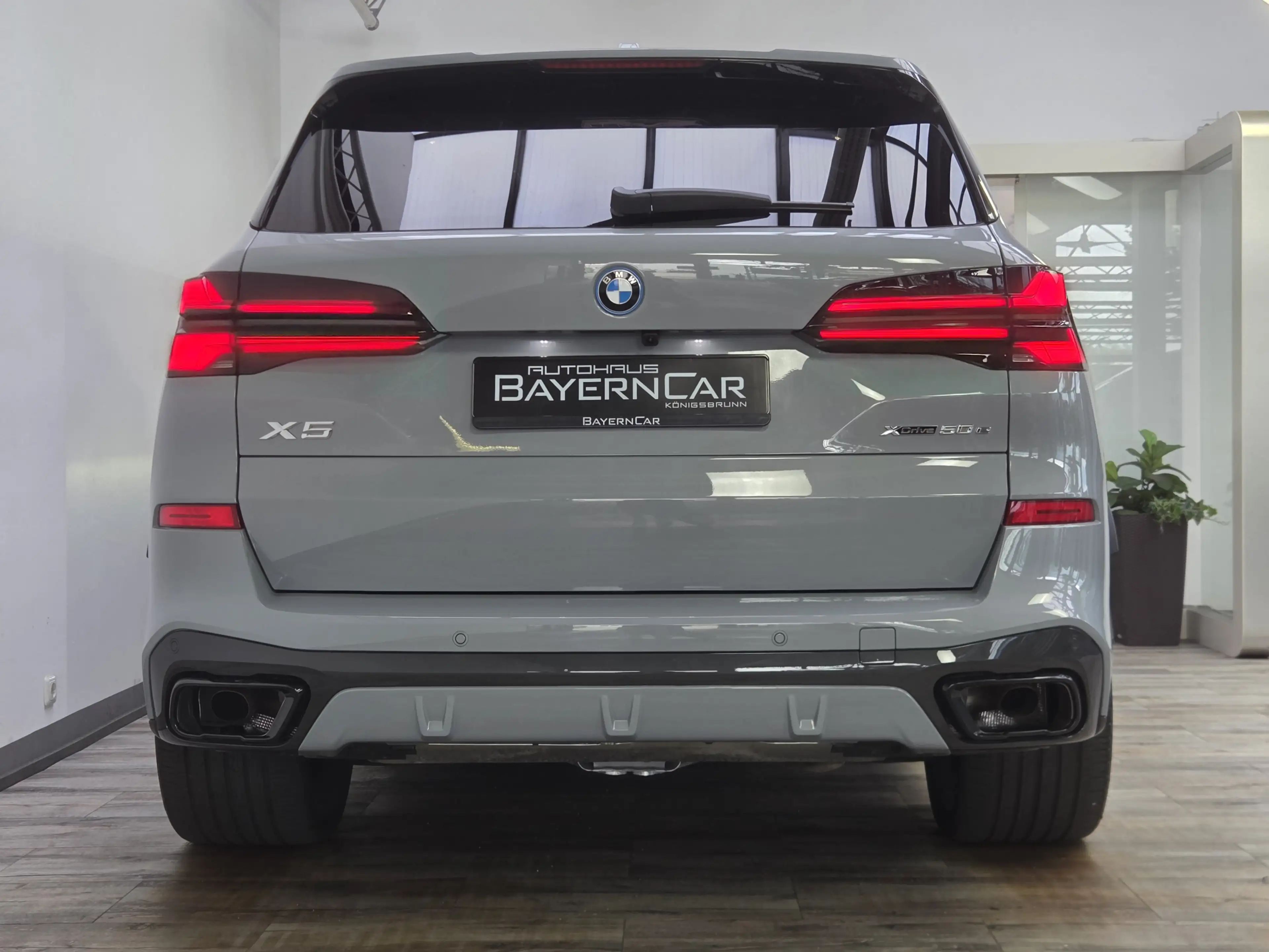 BMW X5 xDr50e M Sport Pro 22Zoll Pano Sitzlüft. AHK — photo 5
