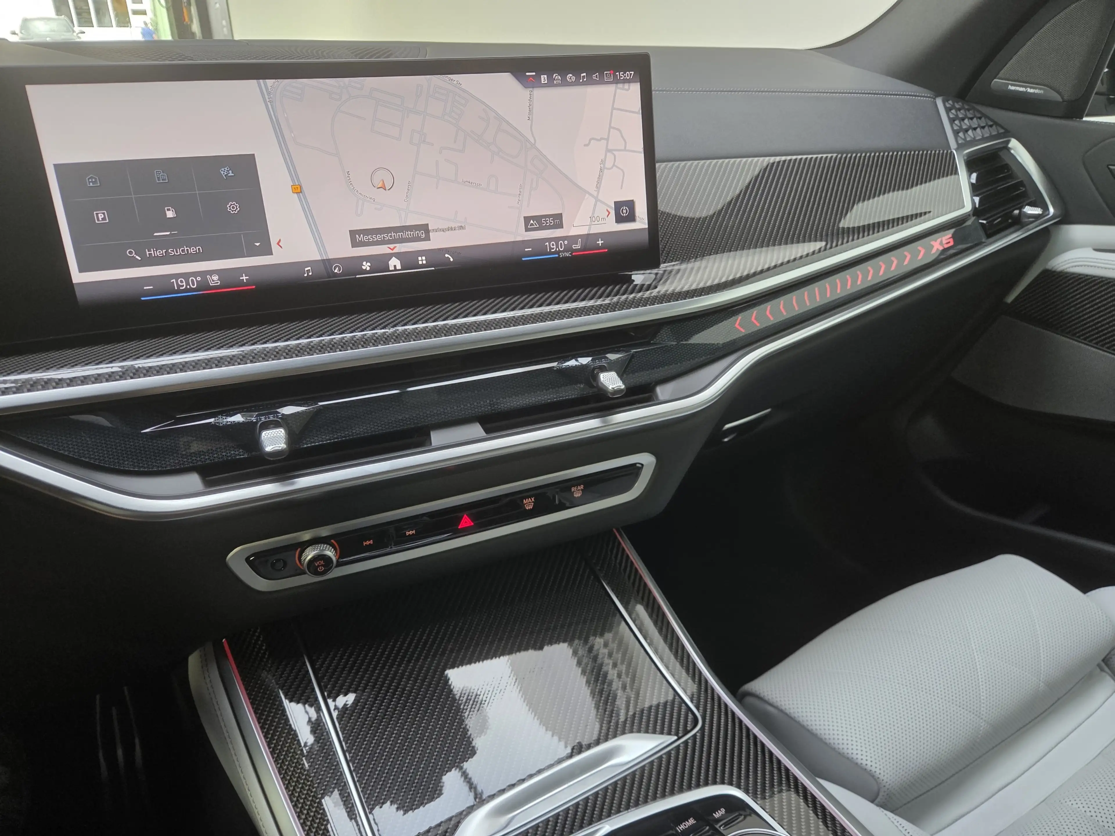 BMW X5 xDr50e M Sport Pro 22Zoll Pano Sitzlüft. AHK — photo 10