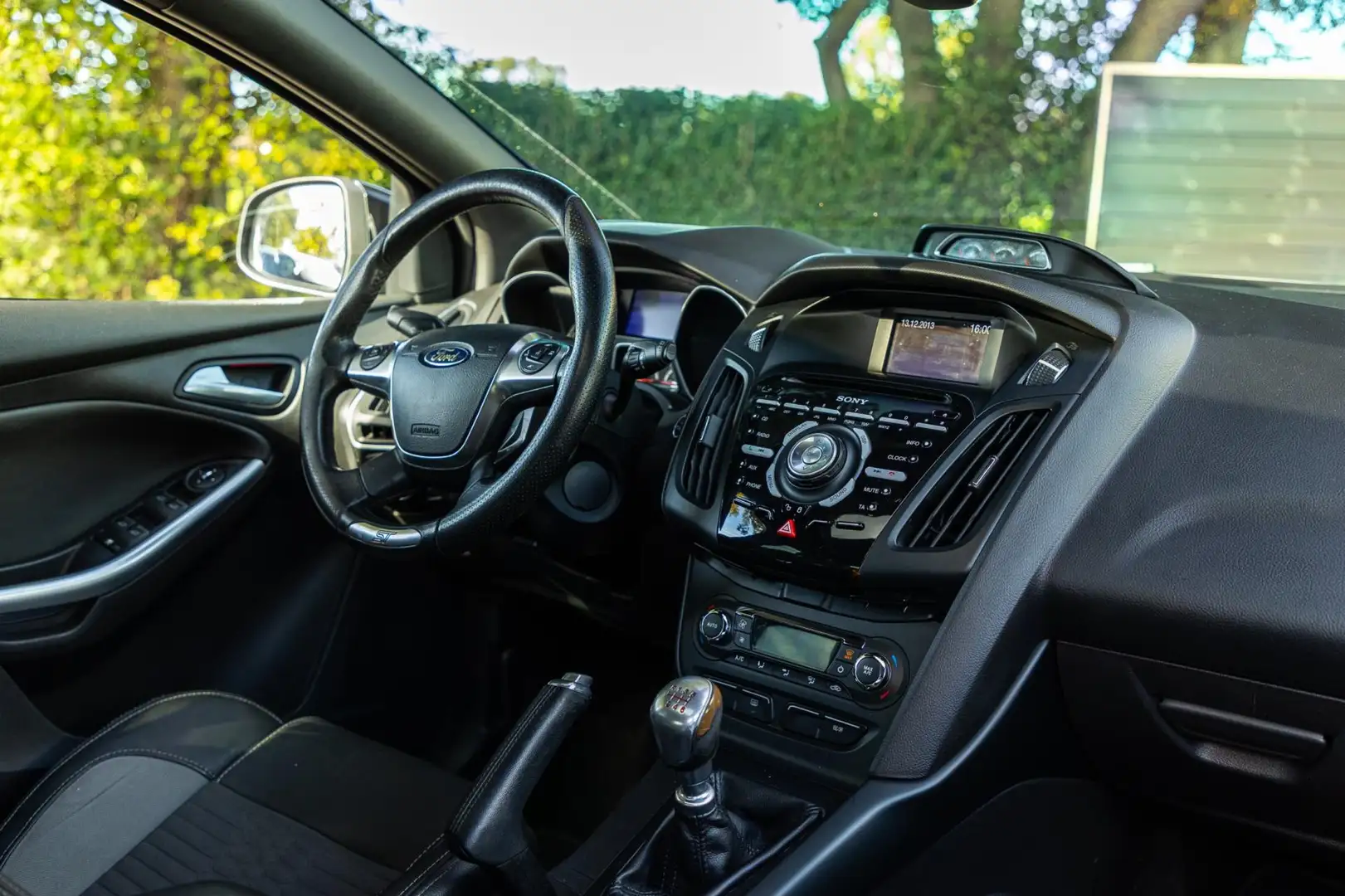Ford Focus 2.0 EcoBoost ST-2 Schuifdak I Revo Technik Tuning Negro - 2