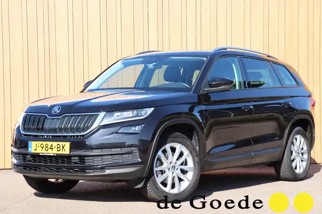 Skoda Kodiaq 1.5 TSI Bus. Ed. 7peroons org.NL trekhaak digitaal