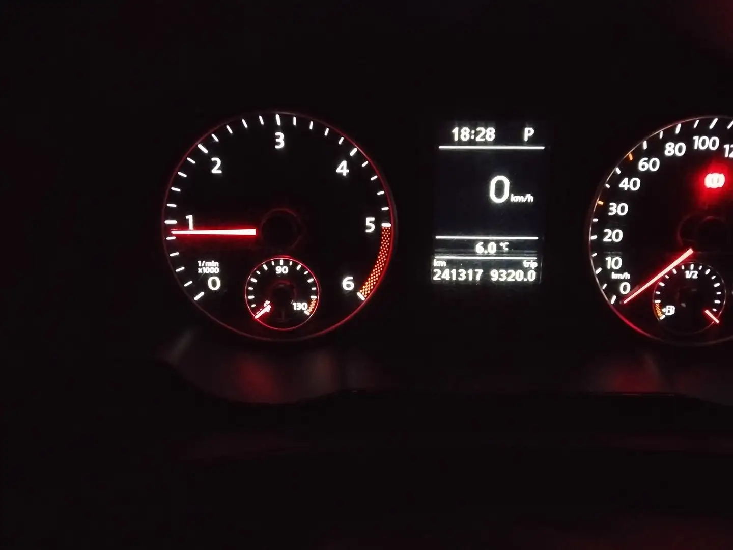 Volkswagen T5 Caravelle - 2