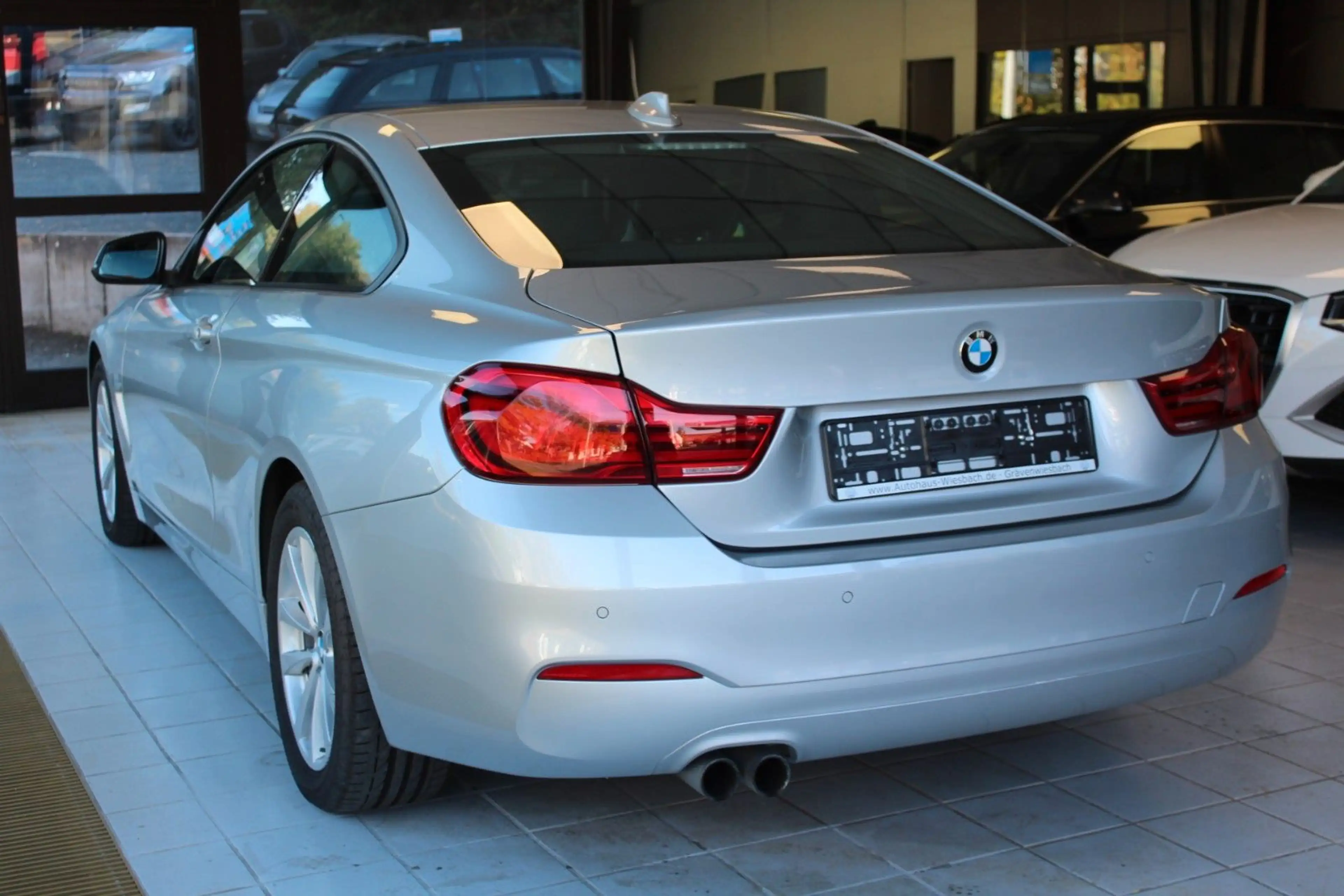 BMW 420 i Coupe Advantage 1-Hand / HIFI / Leder /LED — photo 8